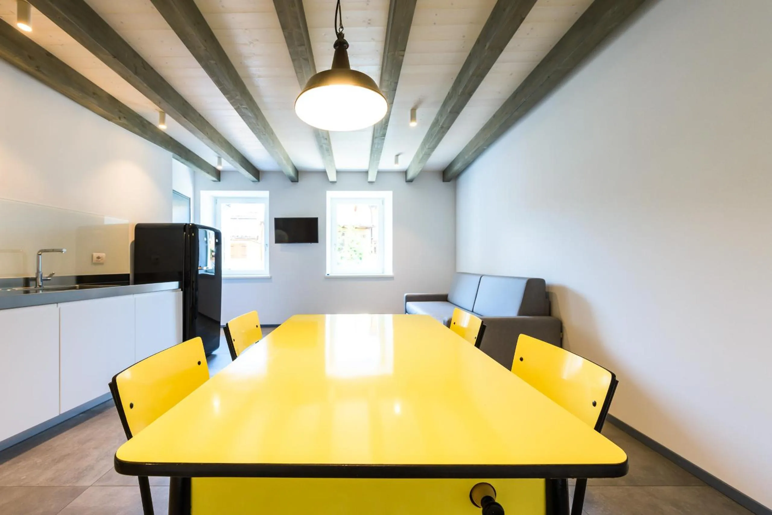 Lunch in Casa Kaki - Eco friendly Apartments with Parking & Private Courtyard