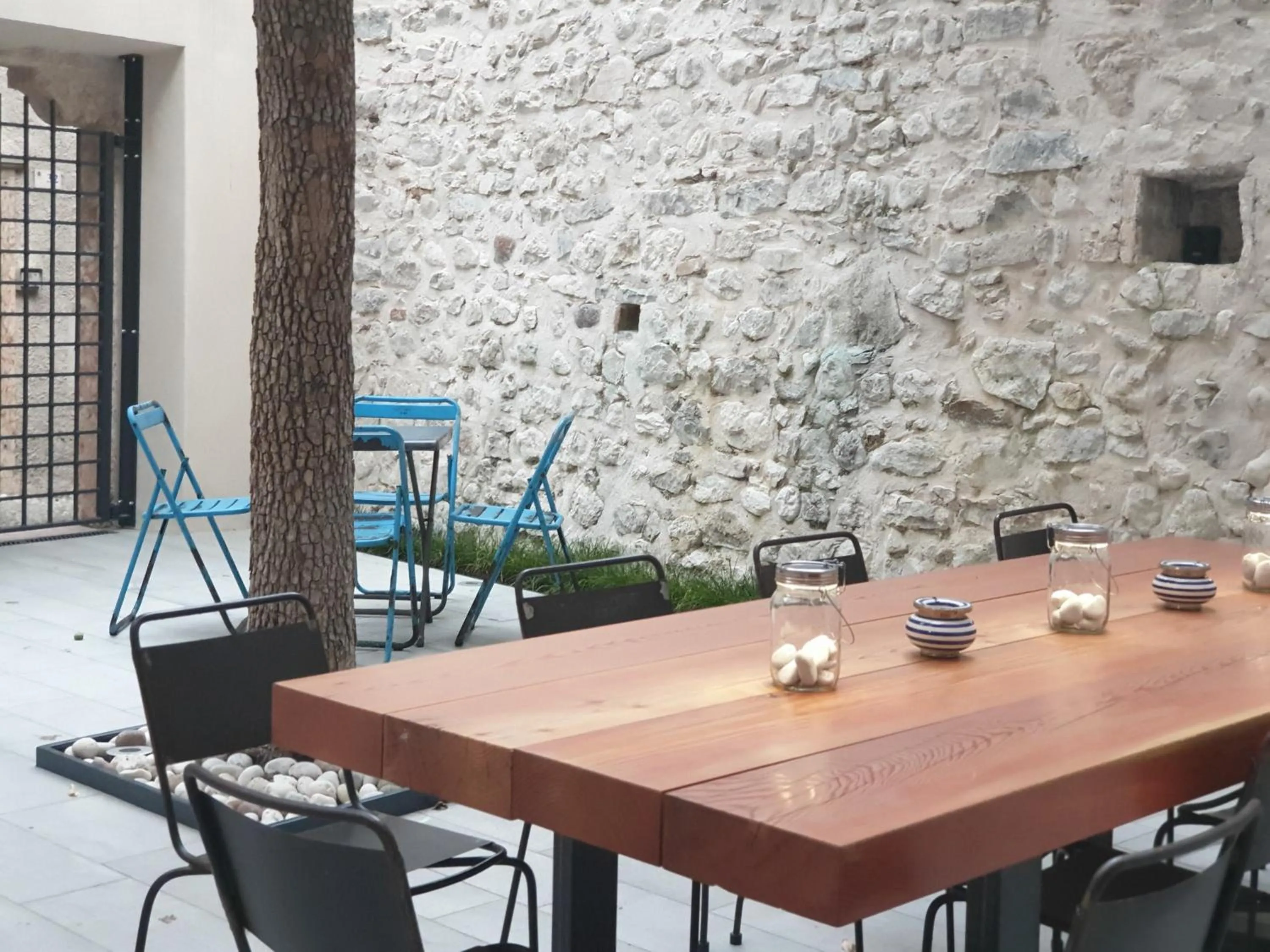 Garden in Casa Kaki - Eco friendly Apartments with Parking & Private Courtyard