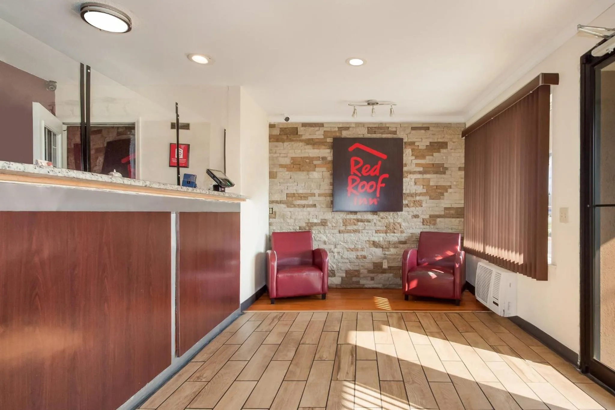 Lobby or reception in Red Roof Inn Santee