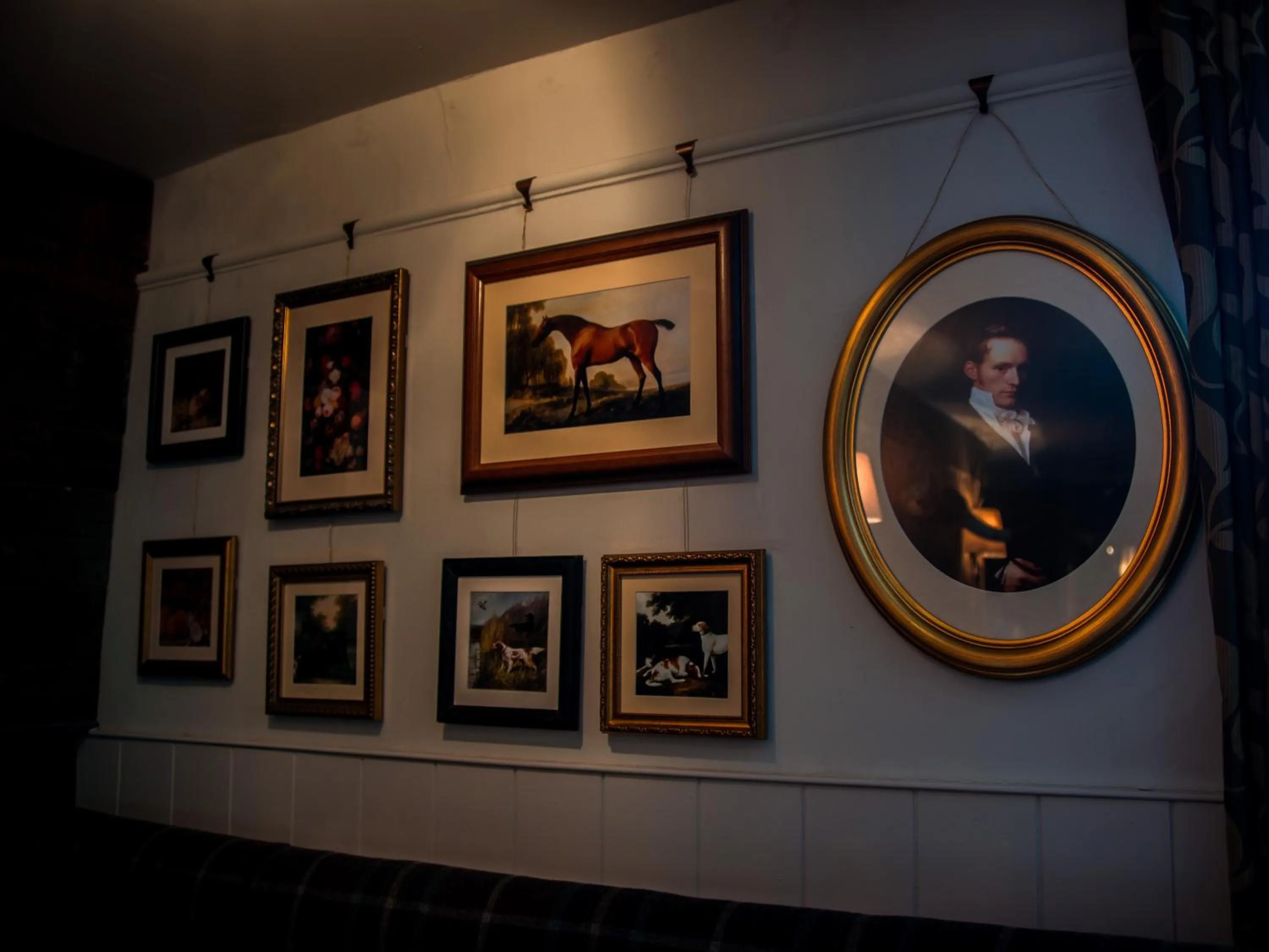 Lounge or bar in Phelips Arms