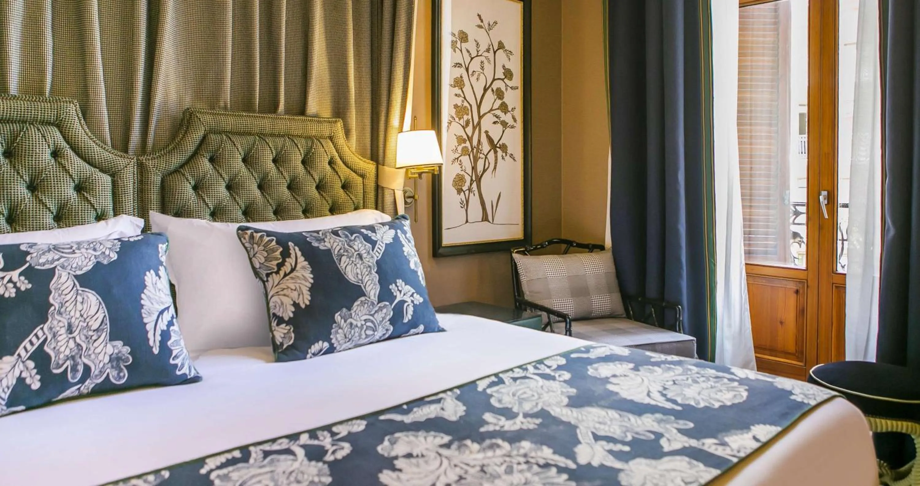 Bedroom, Bed in NH Collection Colón Valencia