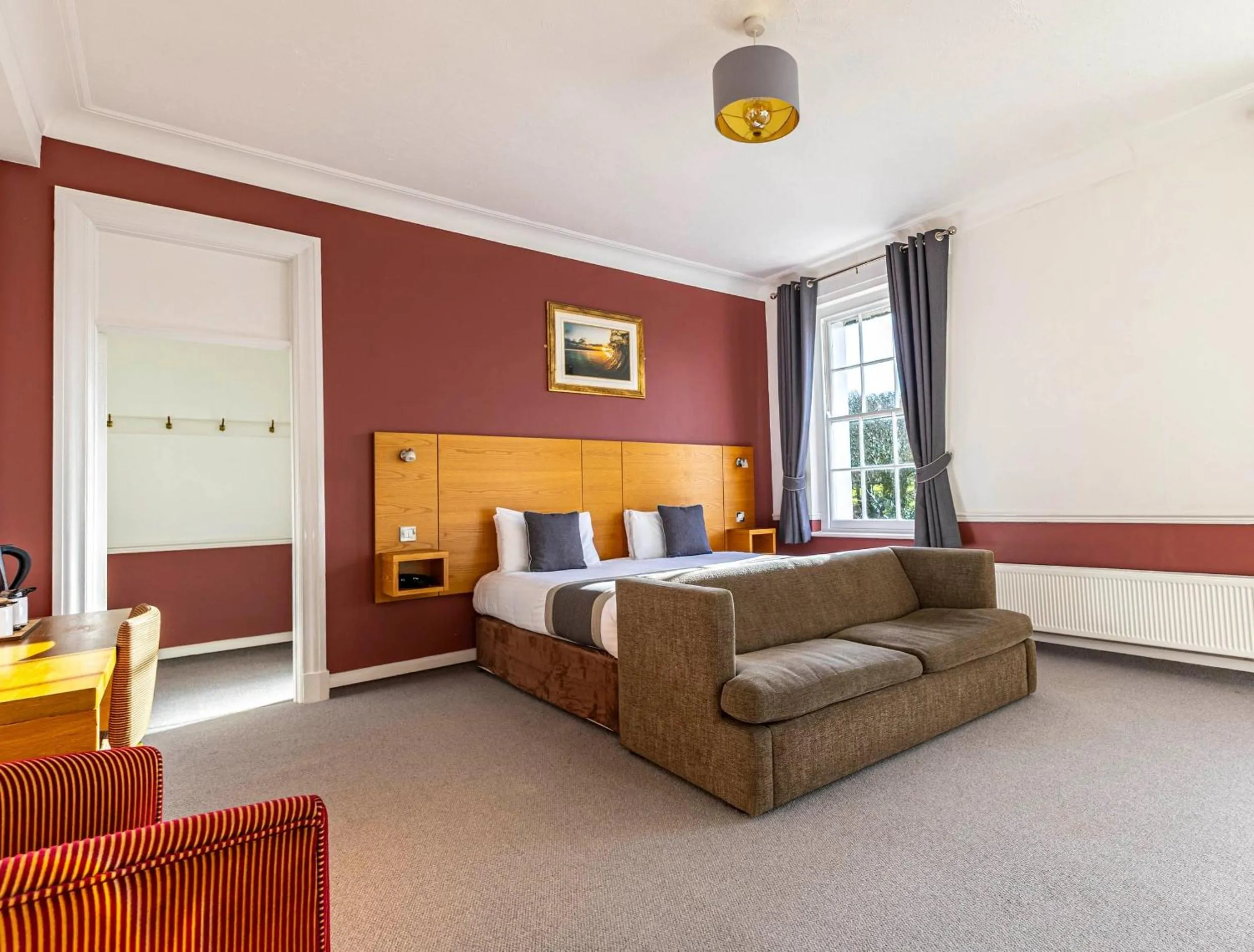 Photo of the whole room, Bed in Tregenna Castle Resort