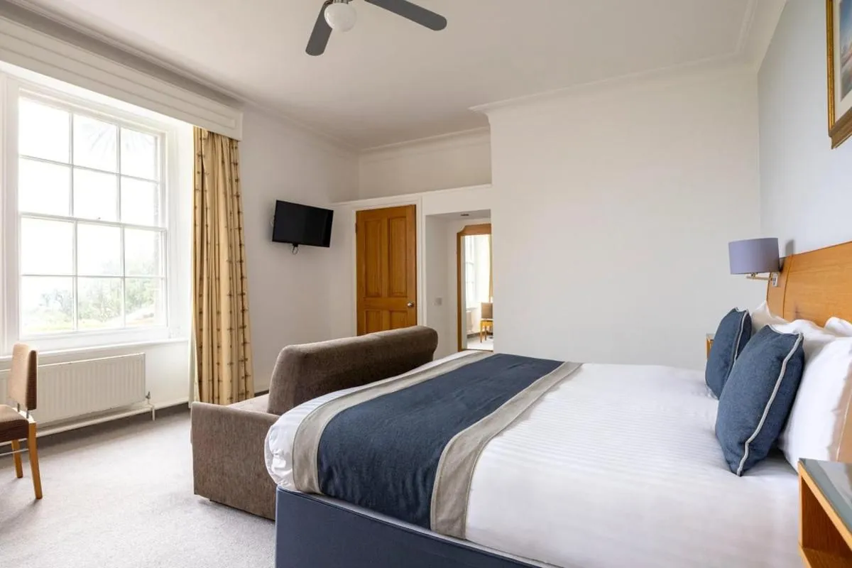 Bed in Tregenna Castle Resort