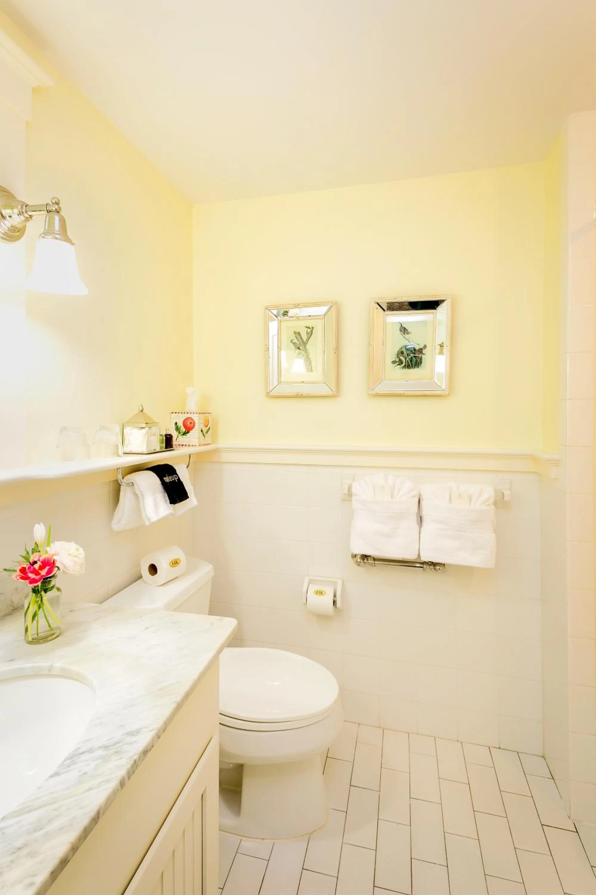 Bathroom in Hob Knob