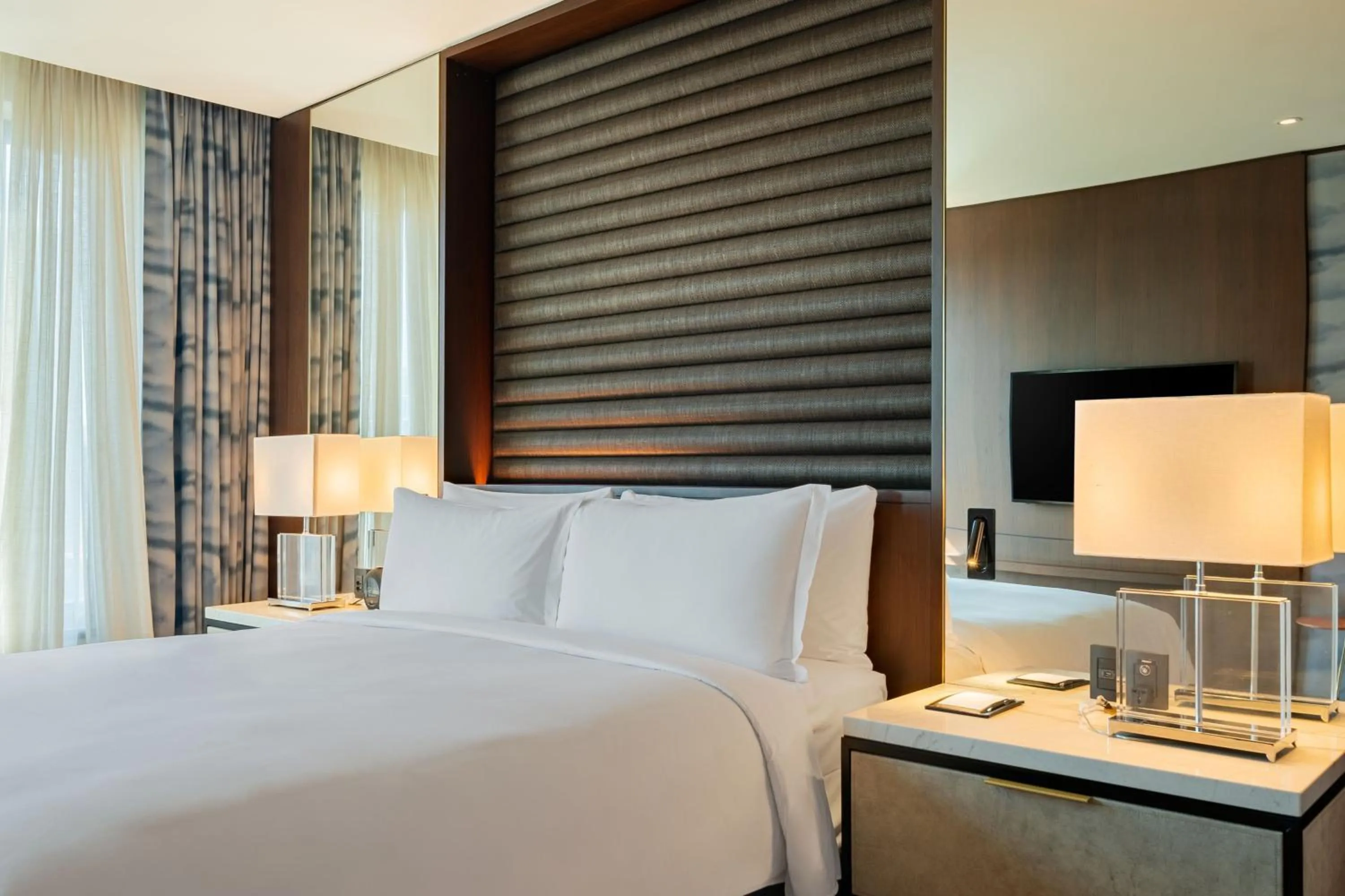 Bedroom, Bed in JW Marriott Hotel Sao Paulo