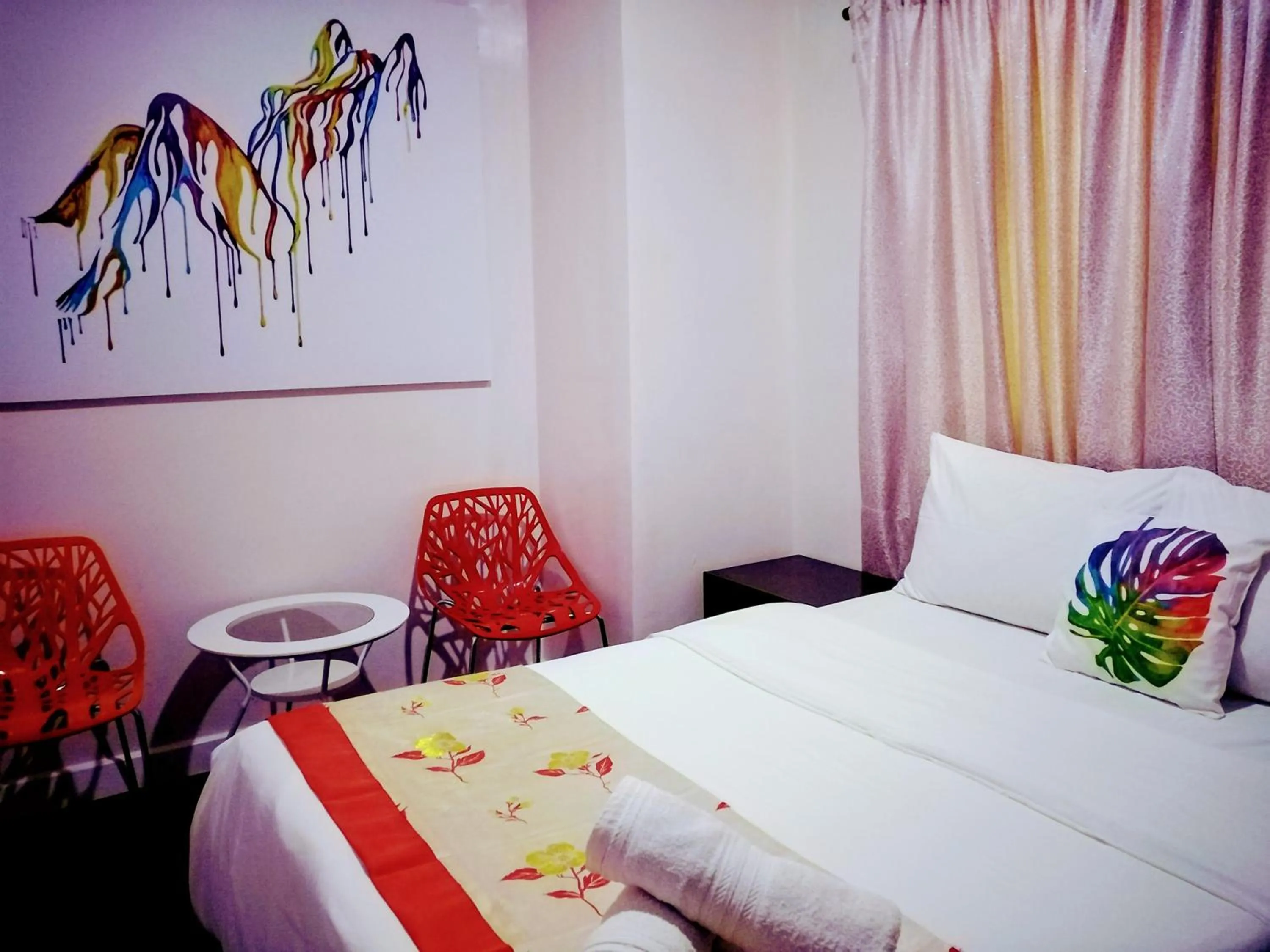 Bed in HalfWay House Hostel Mactan Cebu Airport