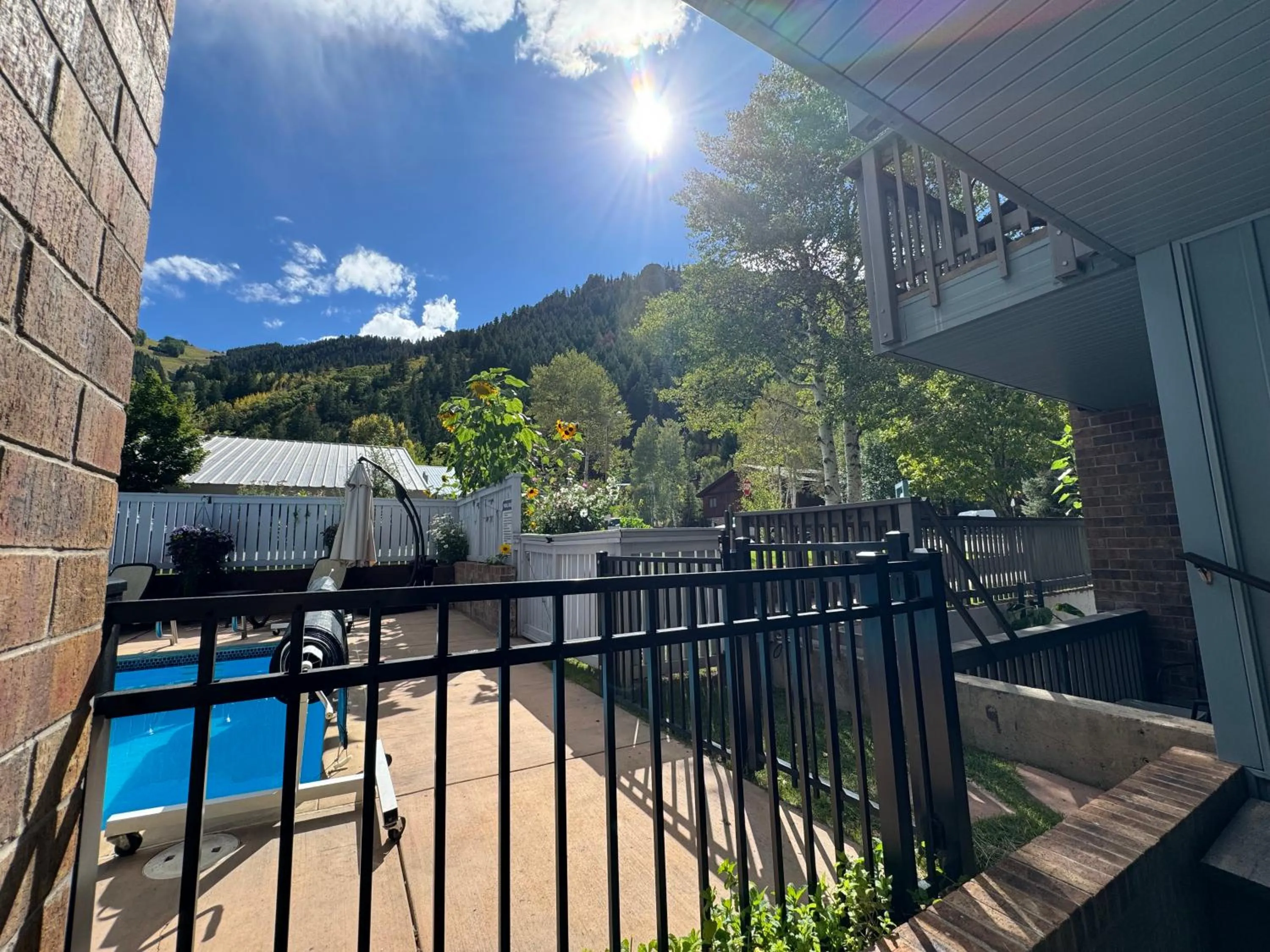 Shadow Mountain Lodge