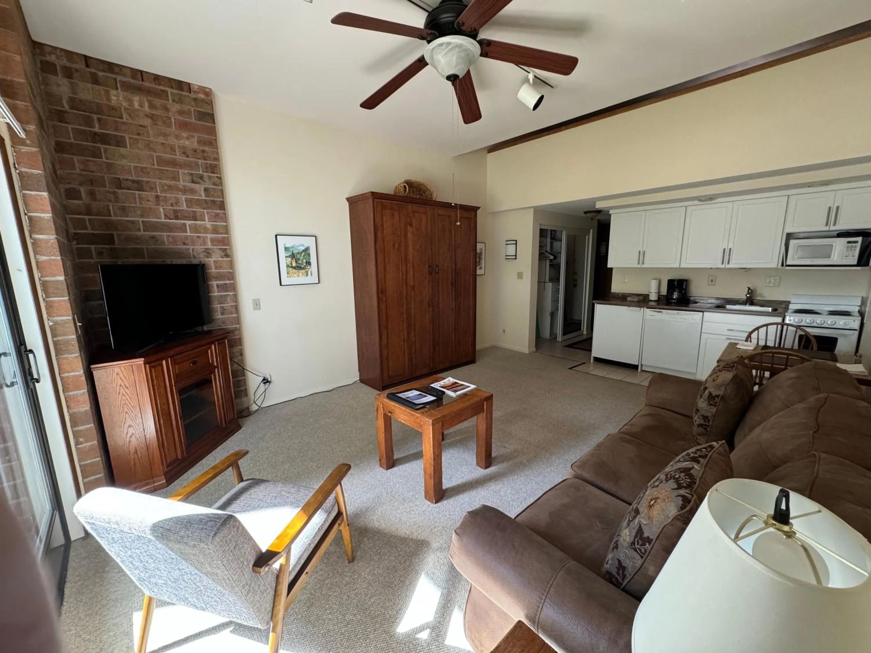 Shadow Mountain Lodge