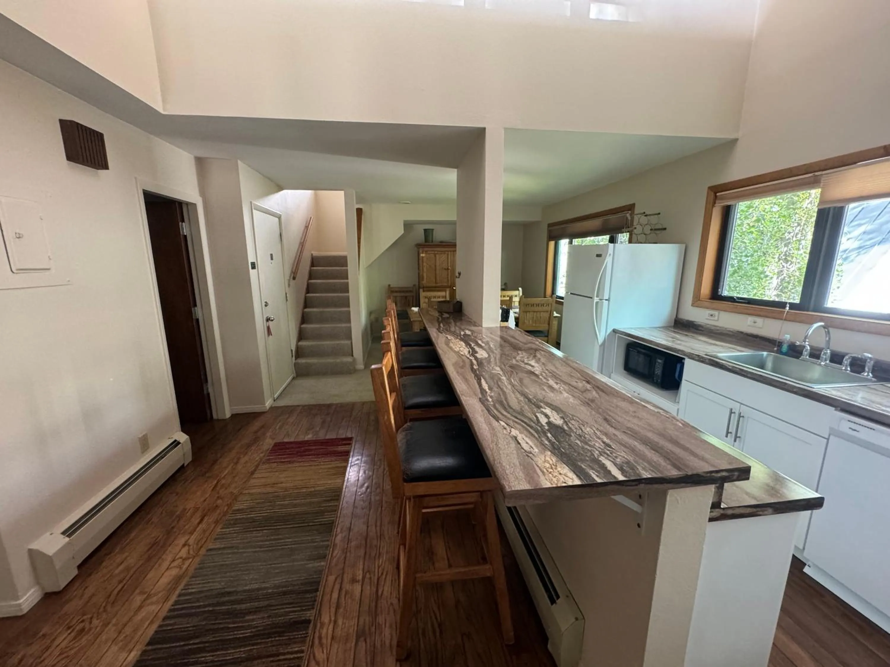 Shadow Mountain Lodge