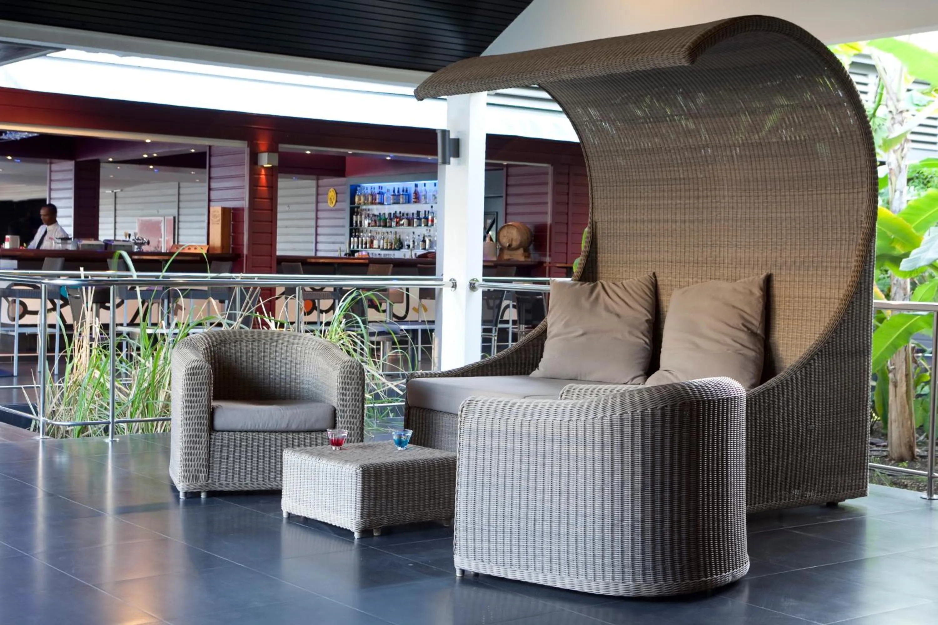 Lounge or bar in La Creole Beach Hotel & Spa