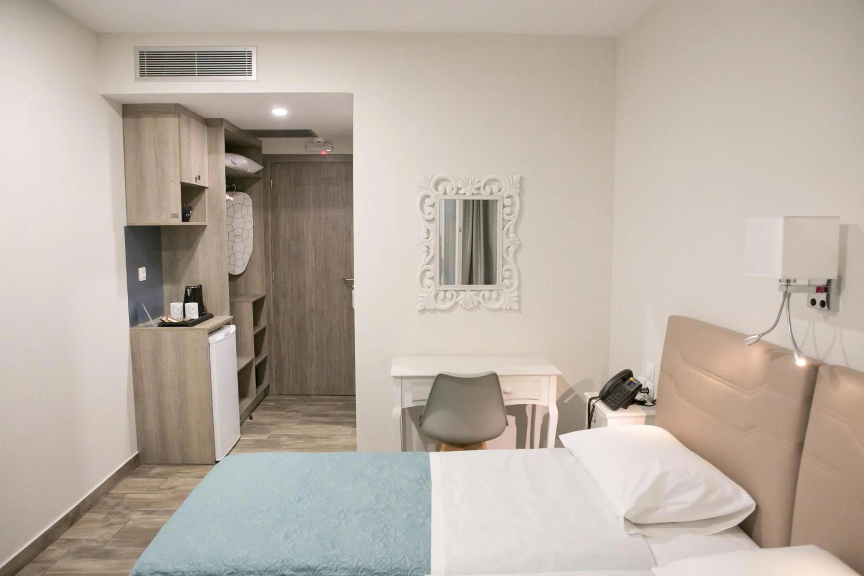 Bed in Hyperion Hotel