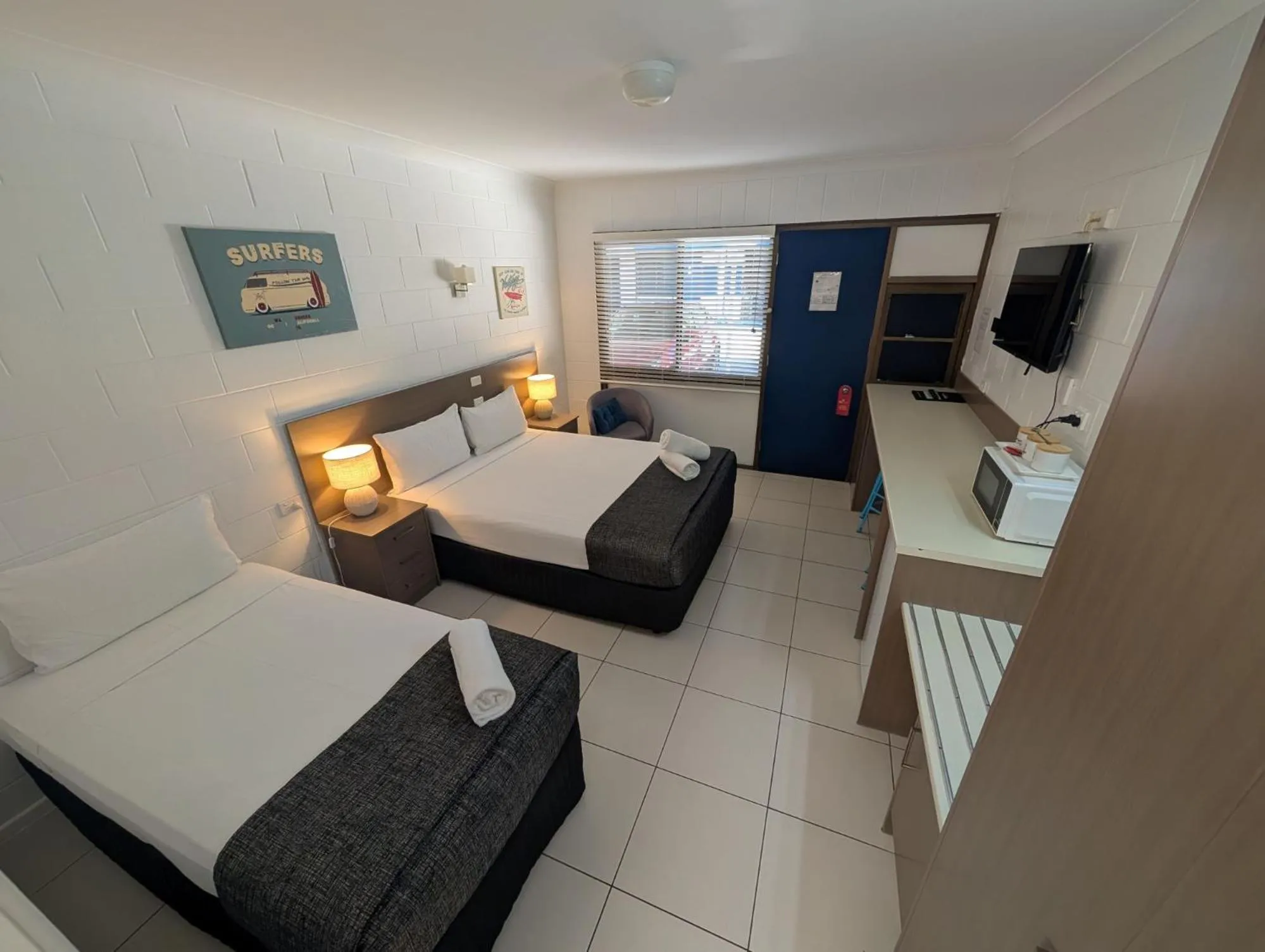 Bedroom, Bed in Moffat Beach Motel Caloundra