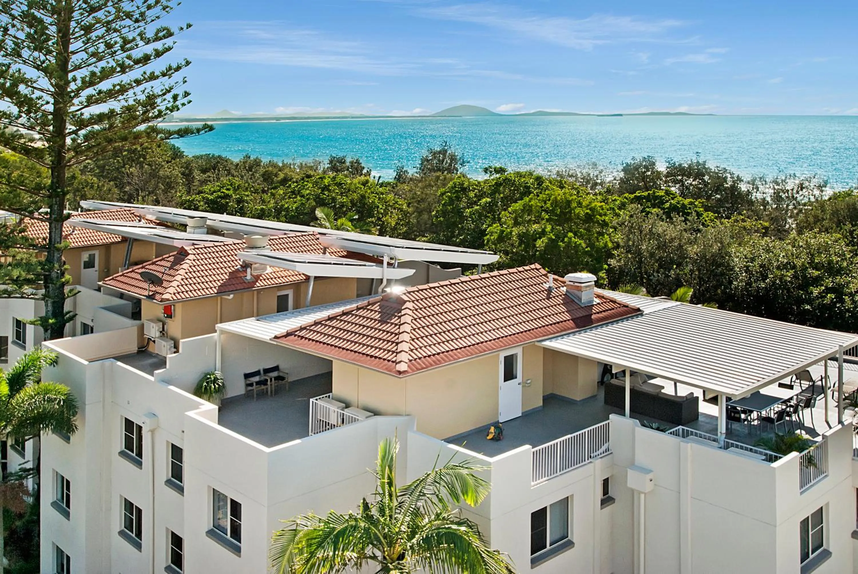 Day in Beachcomber on the Spit