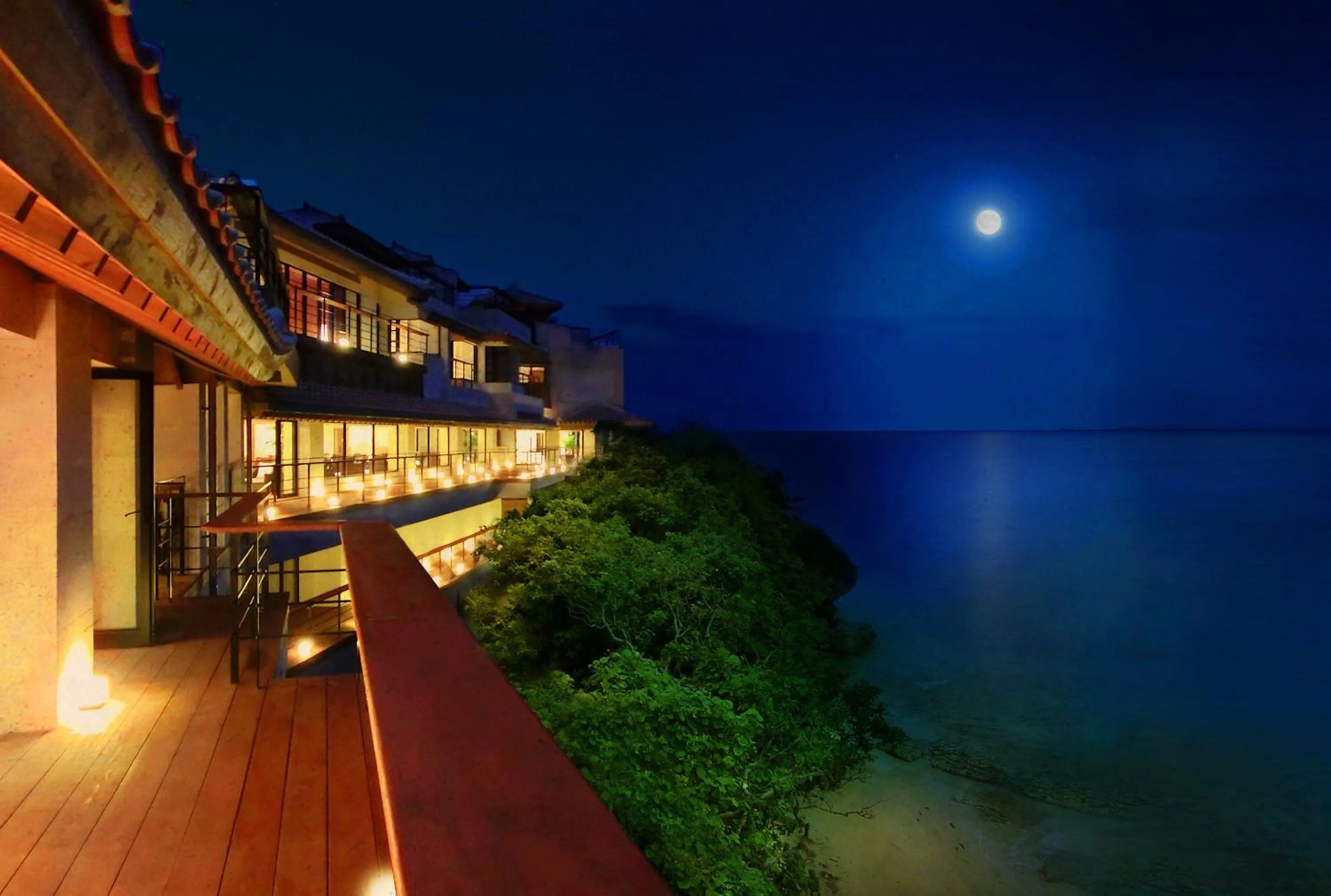 Night in Hyakunagaran