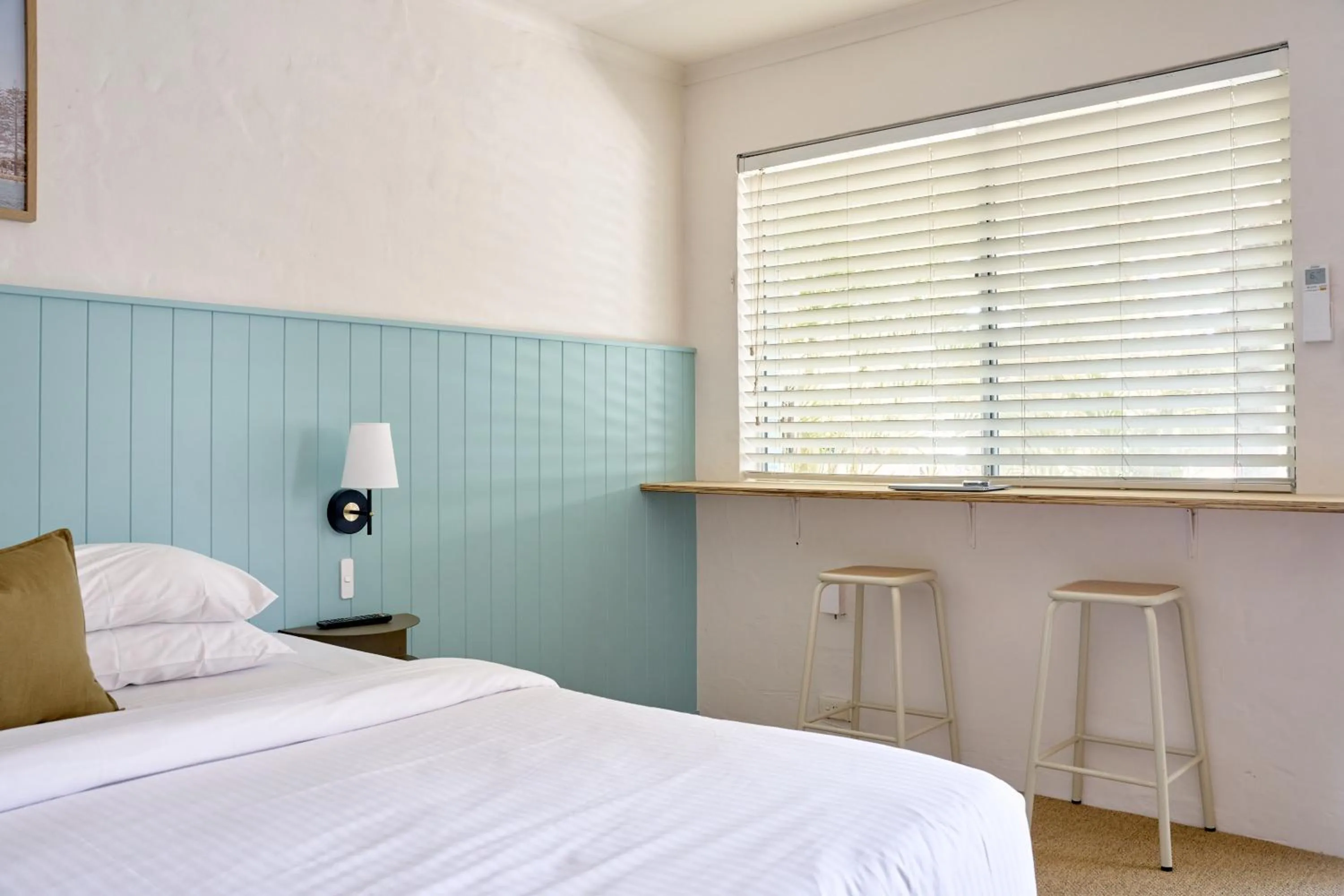 Bedroom, Bed in Chalet Motel Brunswick Heads