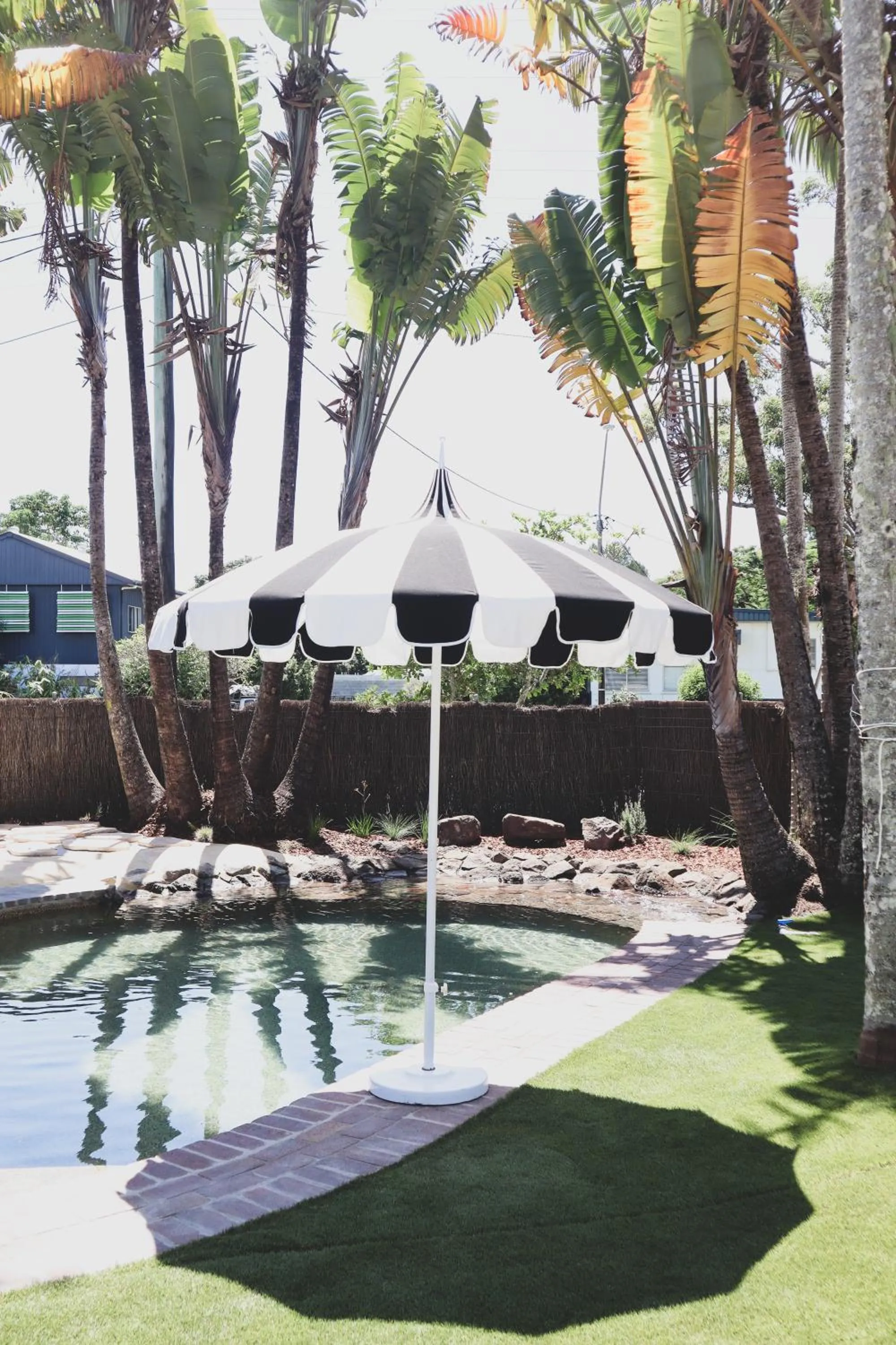 Swimming pool in Chalet Motel Brunswick Heads