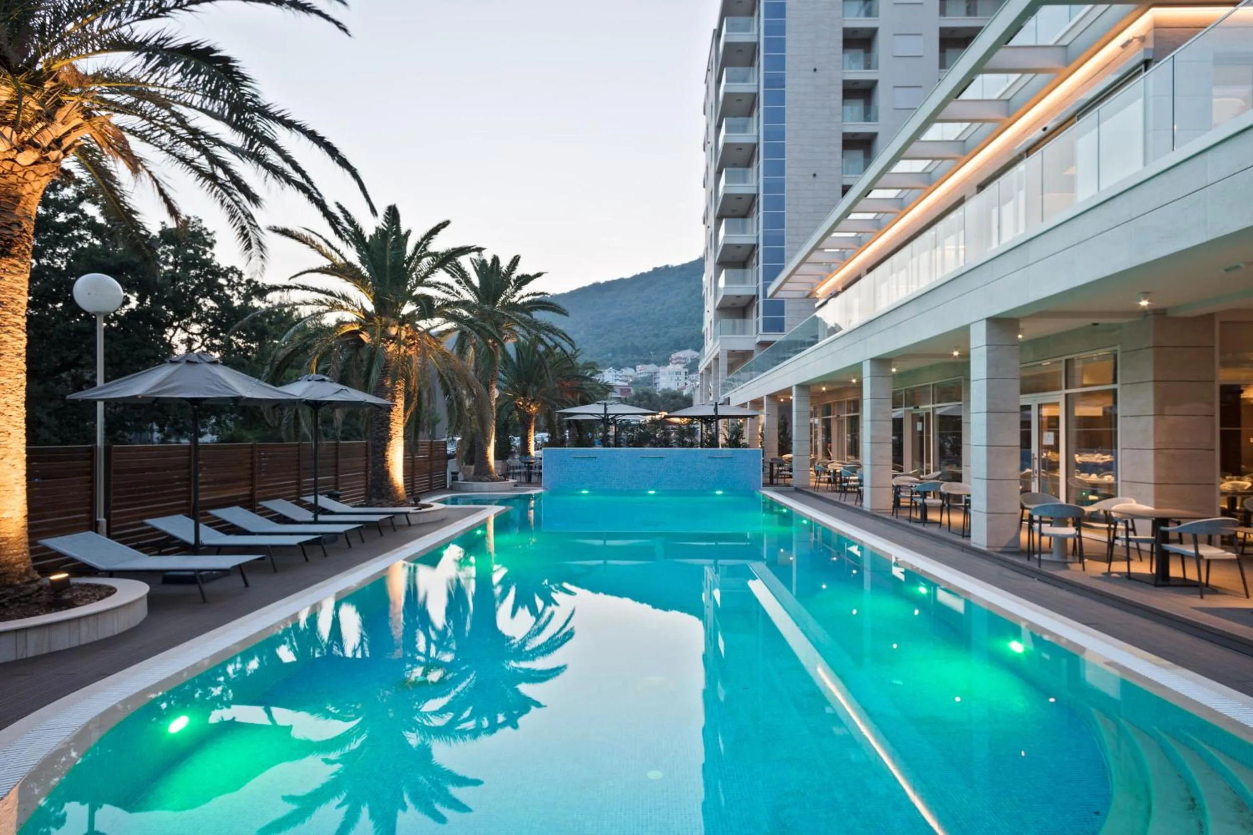 Area and facilities in Hotel AMI Budva Petrovac