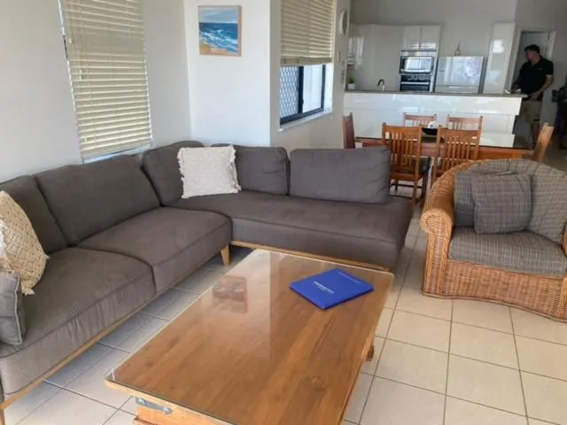 Kings Row Apartments