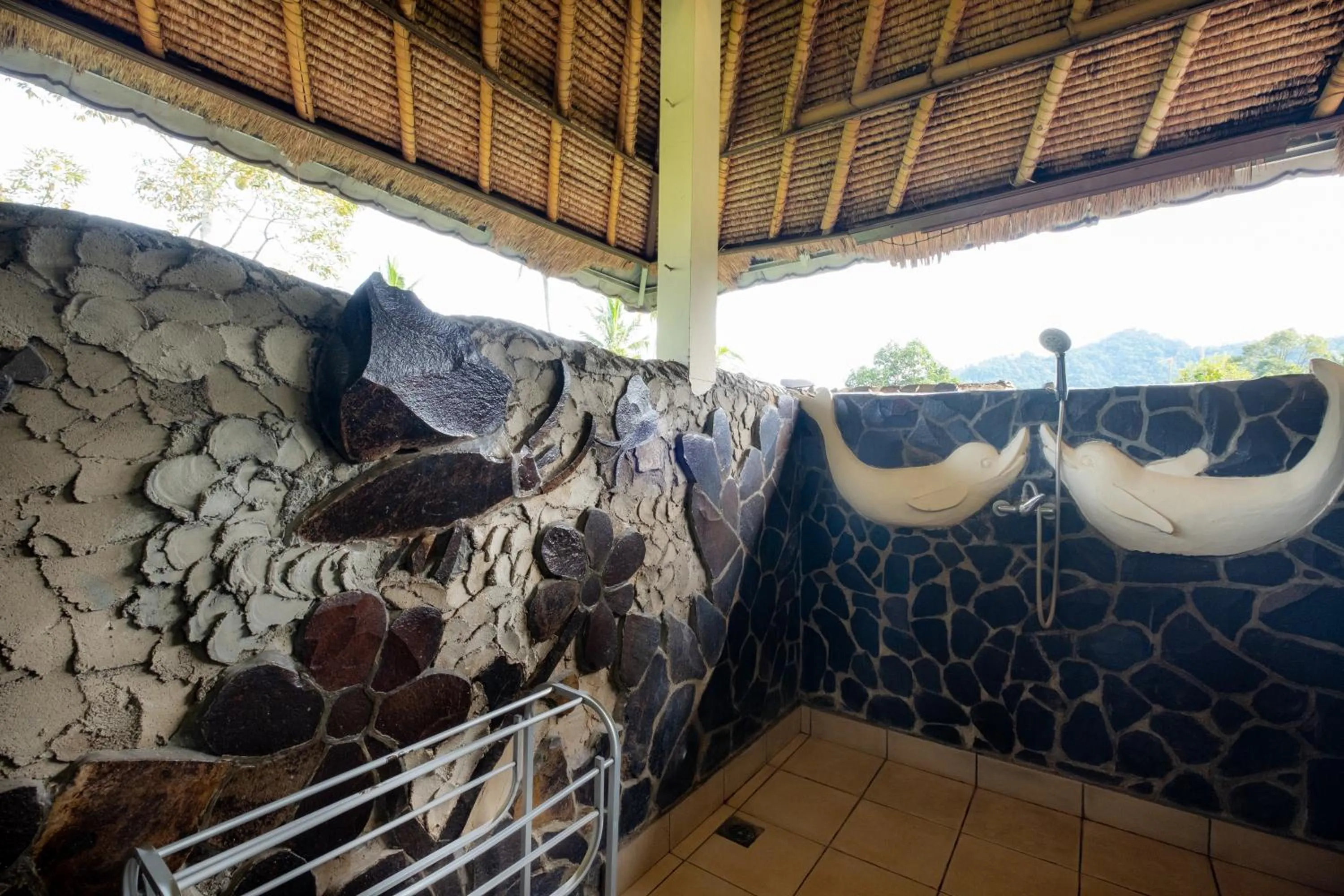 Shower in Villa Manuk