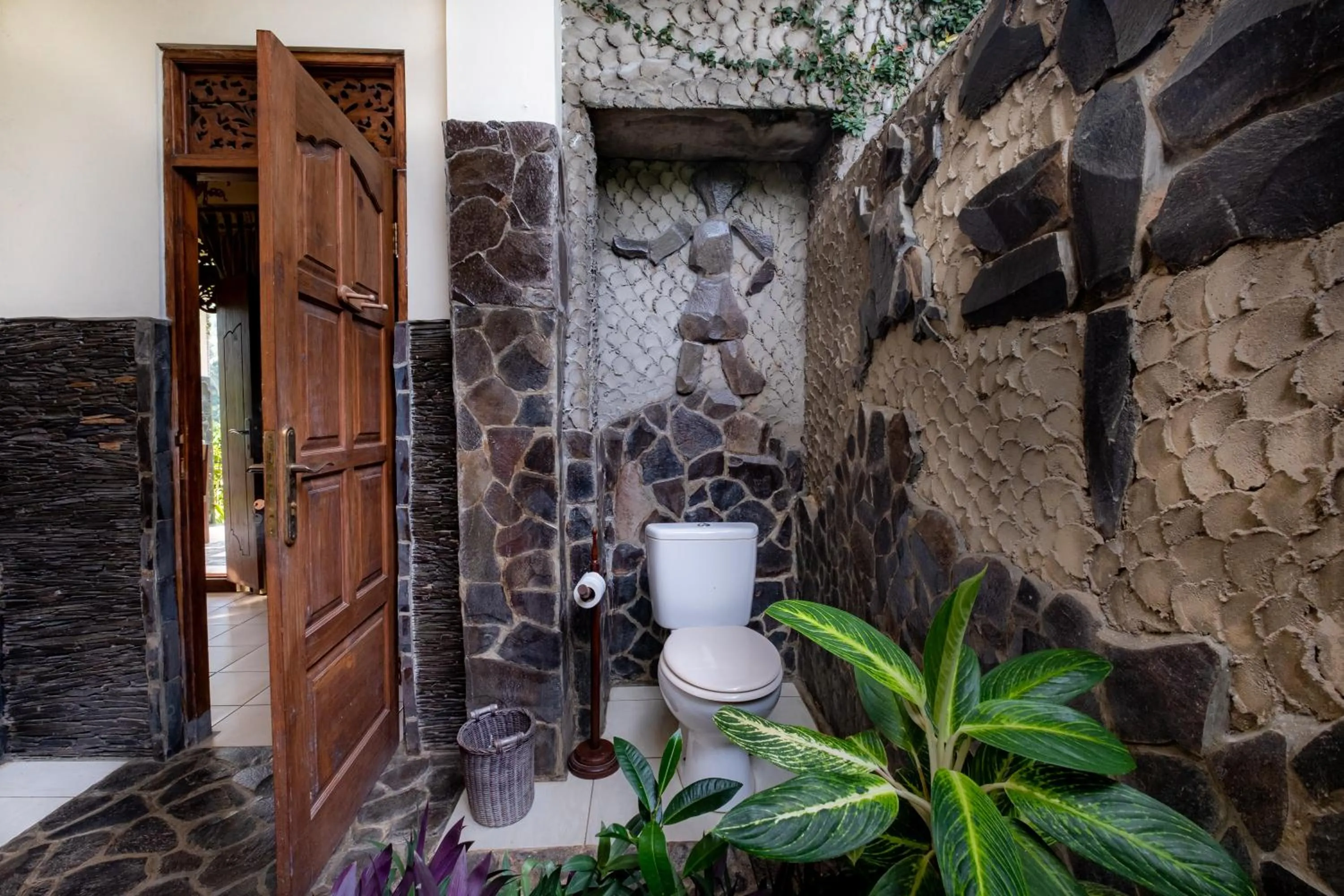 Bathroom in Villa Manuk