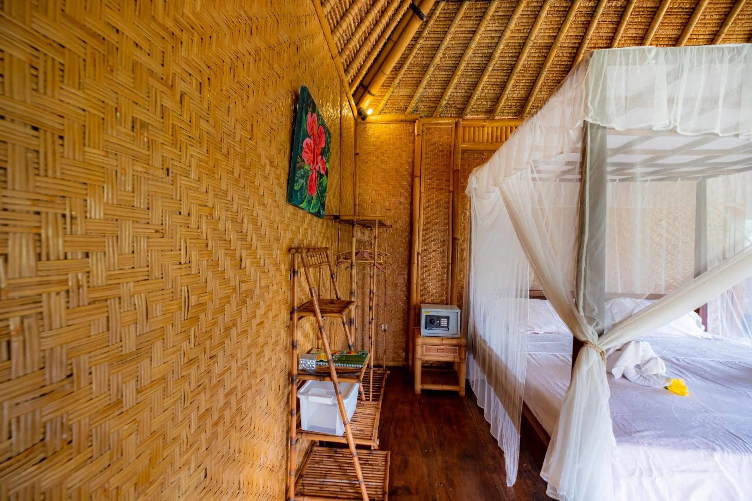 Bedroom, Bed in Villa Manuk
