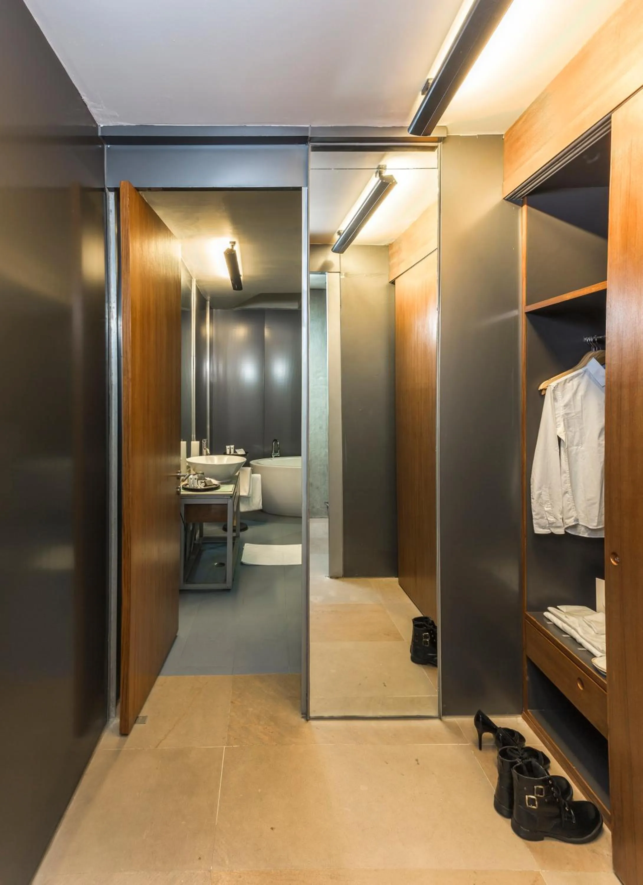 Bathroom in Mana Ranakpur