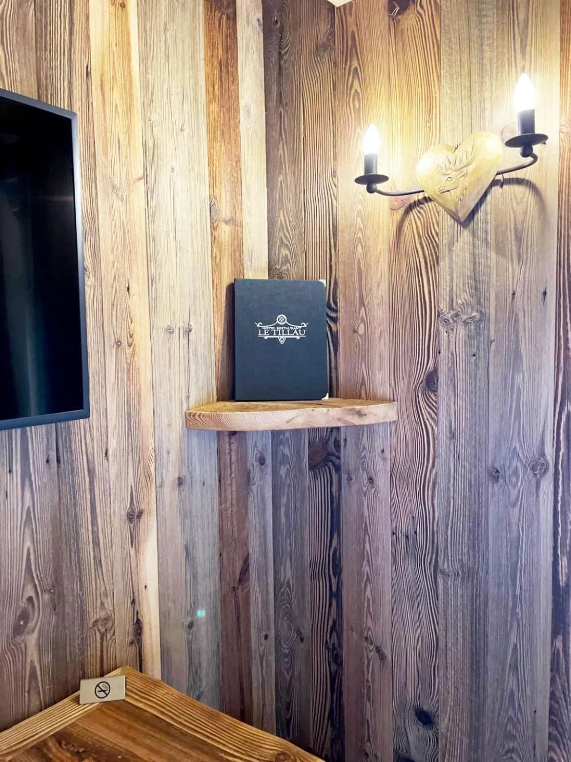 TV and multimedia in Le Tillau