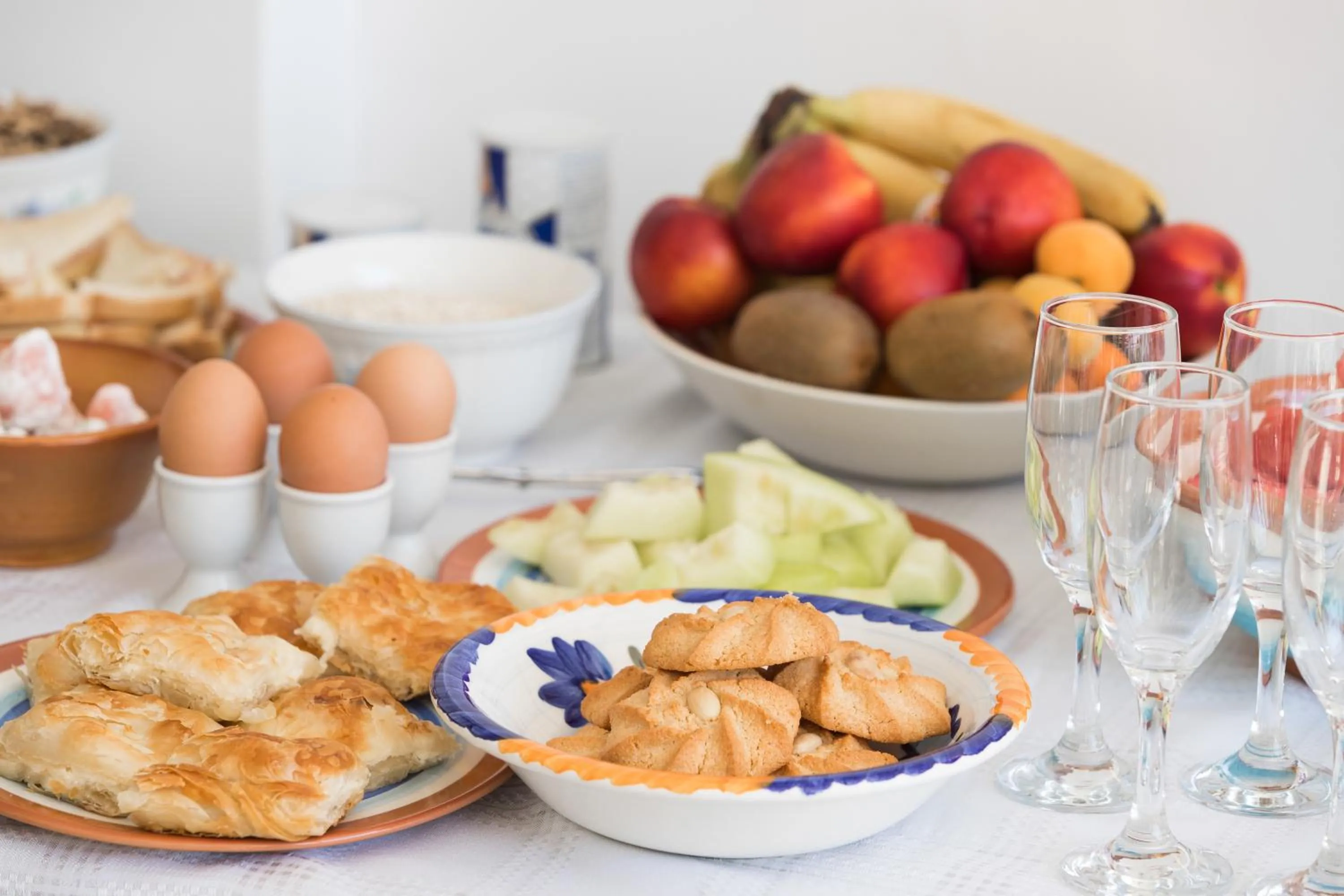 Restaurant/places to eat in Tinos Resort