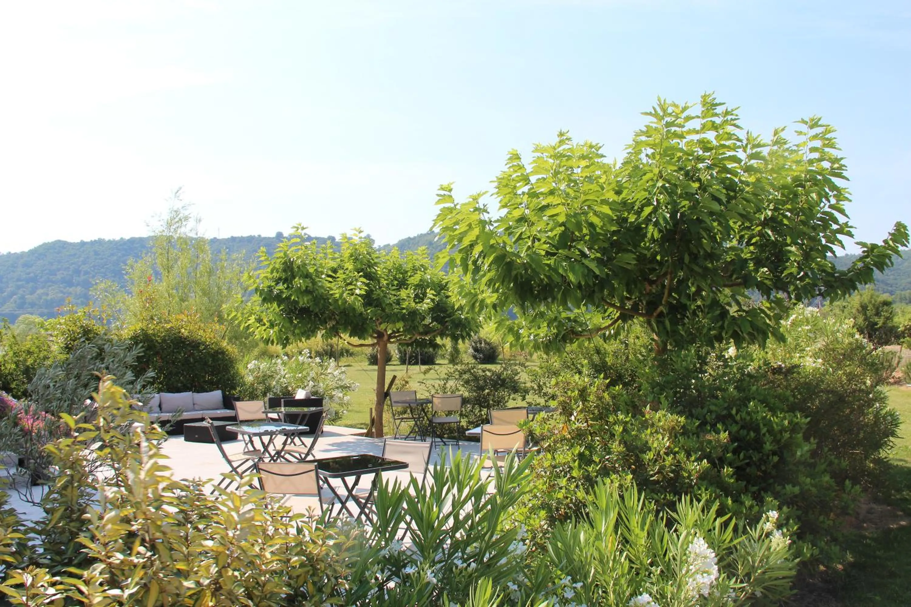 Balcony/Terrace in Hôtel Le Domaine des Vignes Ampuis Lyon Sud Vienne