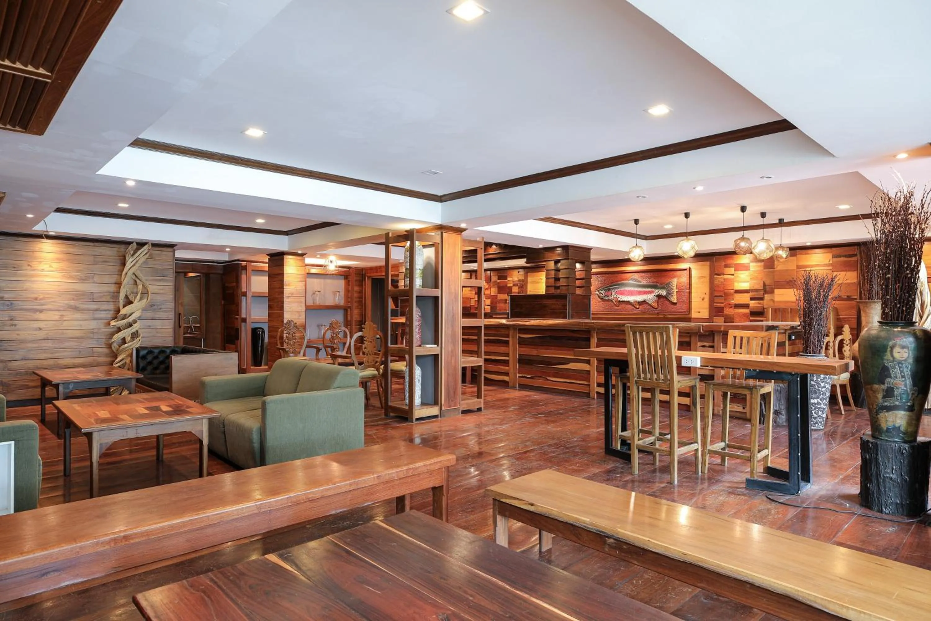 Restaurant/places to eat in Arbor's house