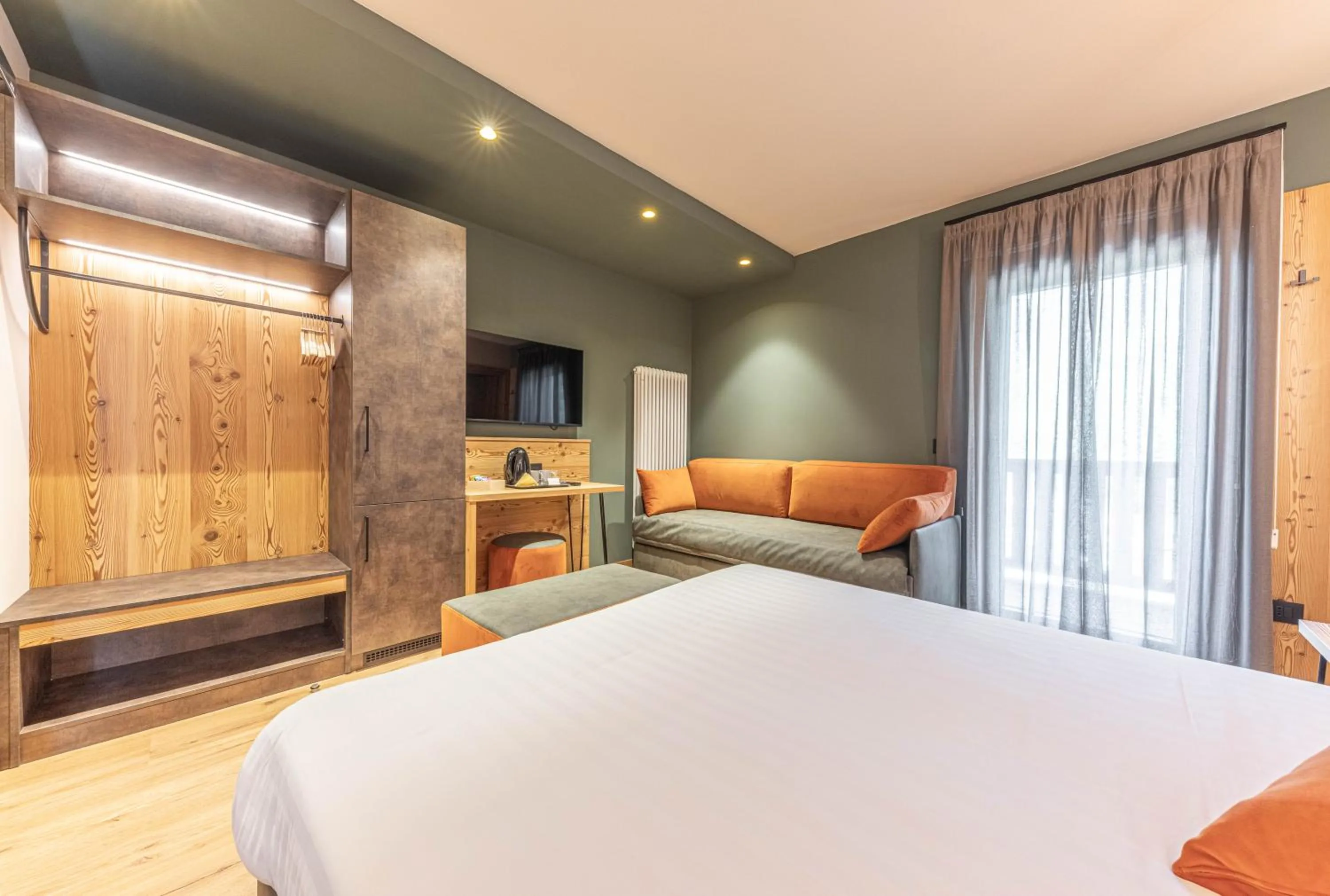 Photo of the whole room, Bed in Hotel Laste'