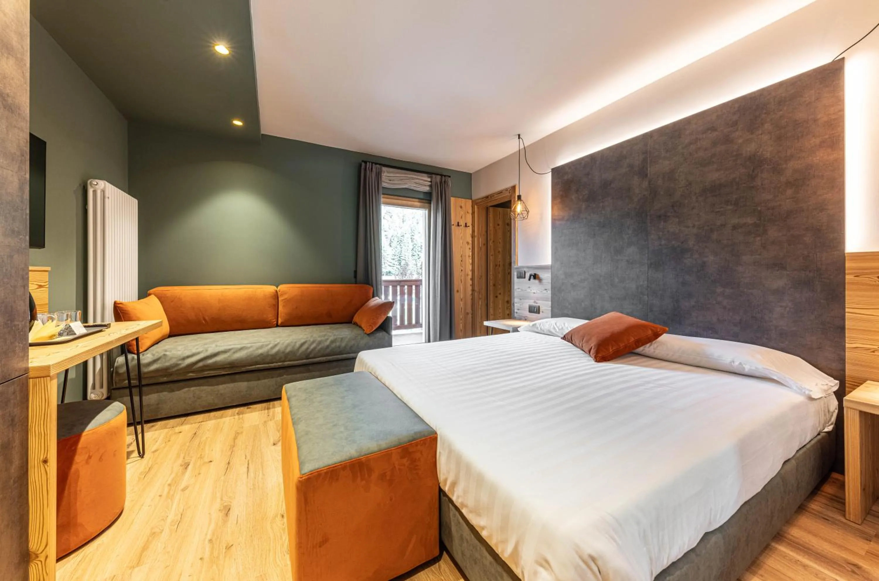 Photo of the whole room, Bed in Hotel Laste'