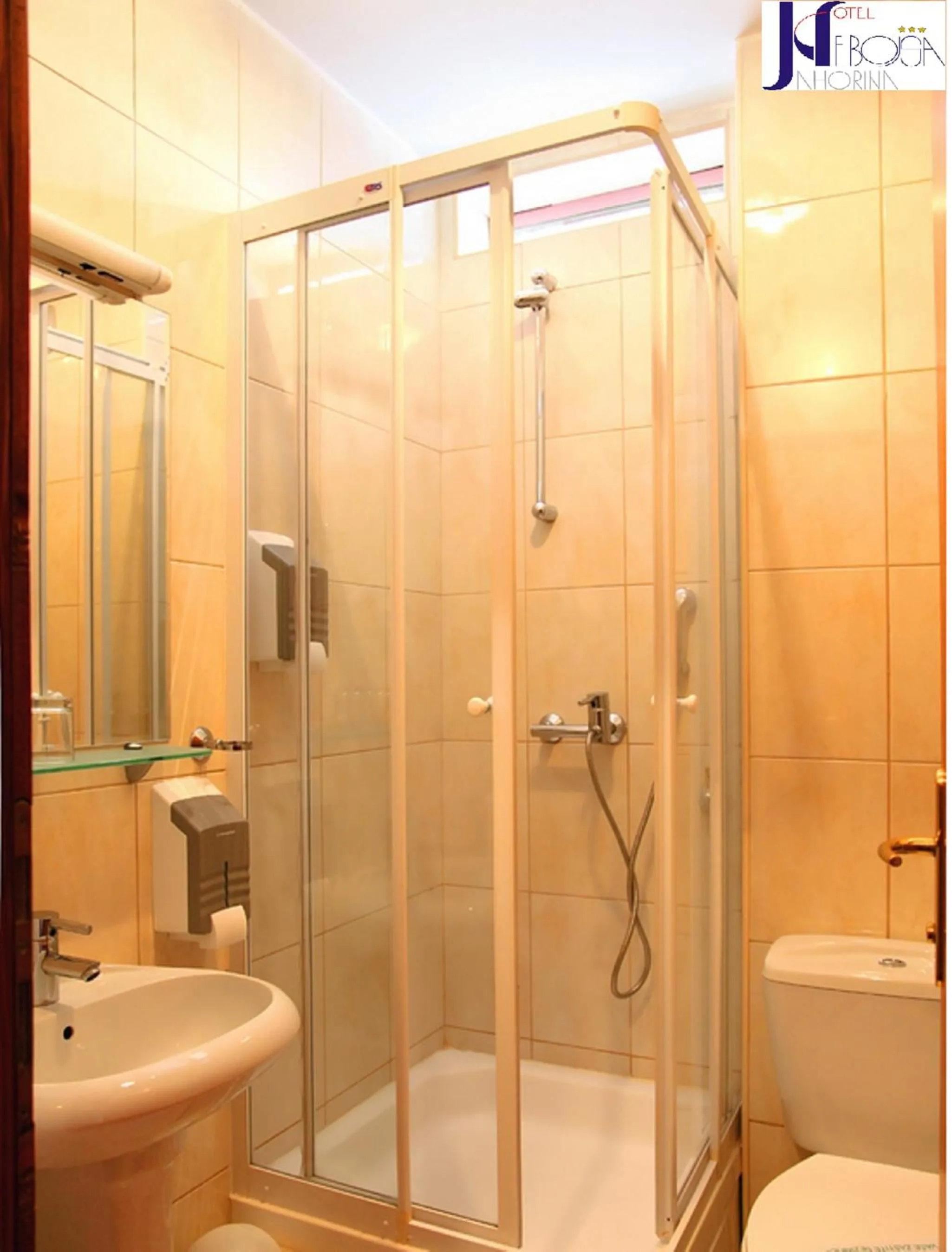 Shower in Hotel Nebojša Jahorina