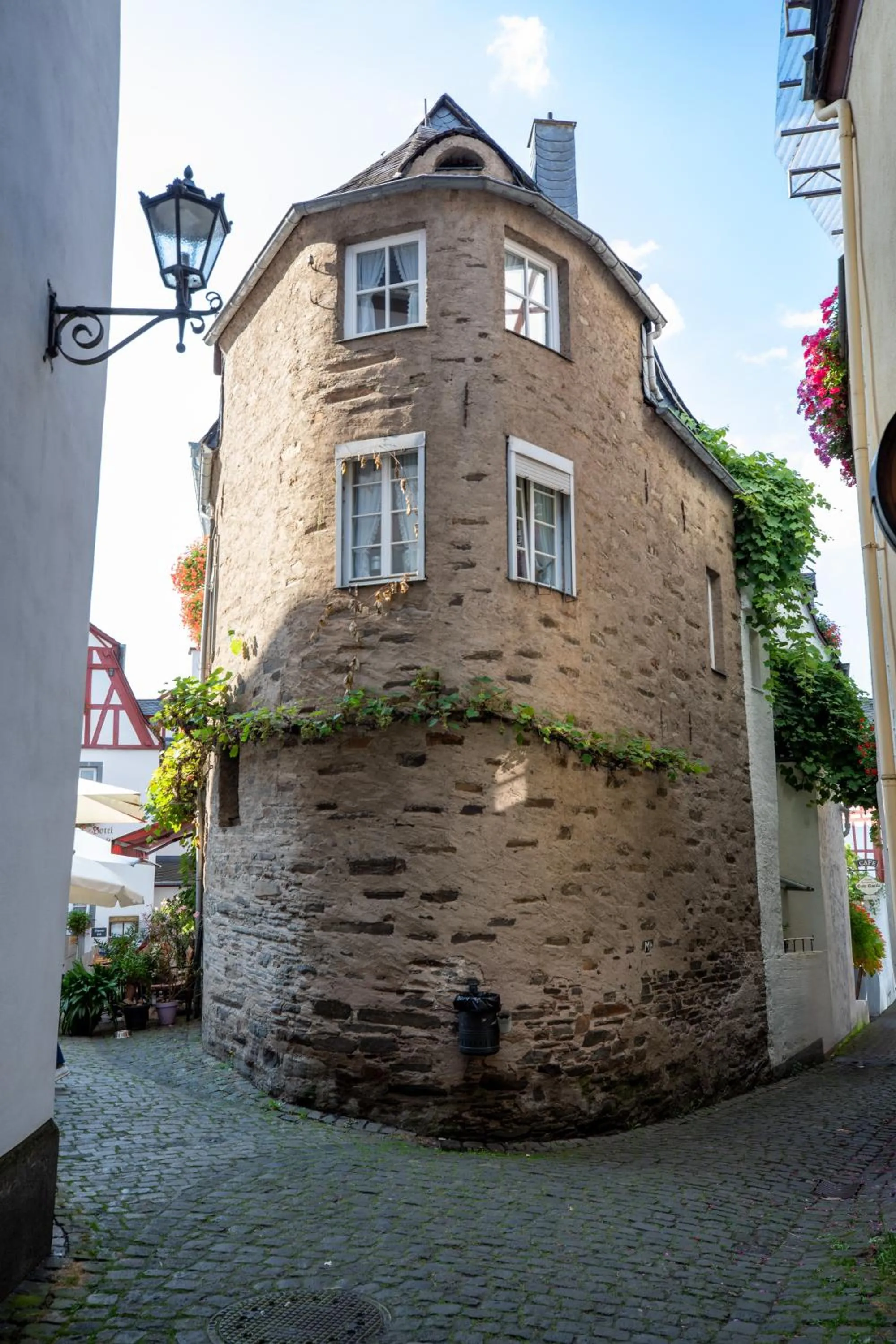 Property building in Hotel Gute Quelle