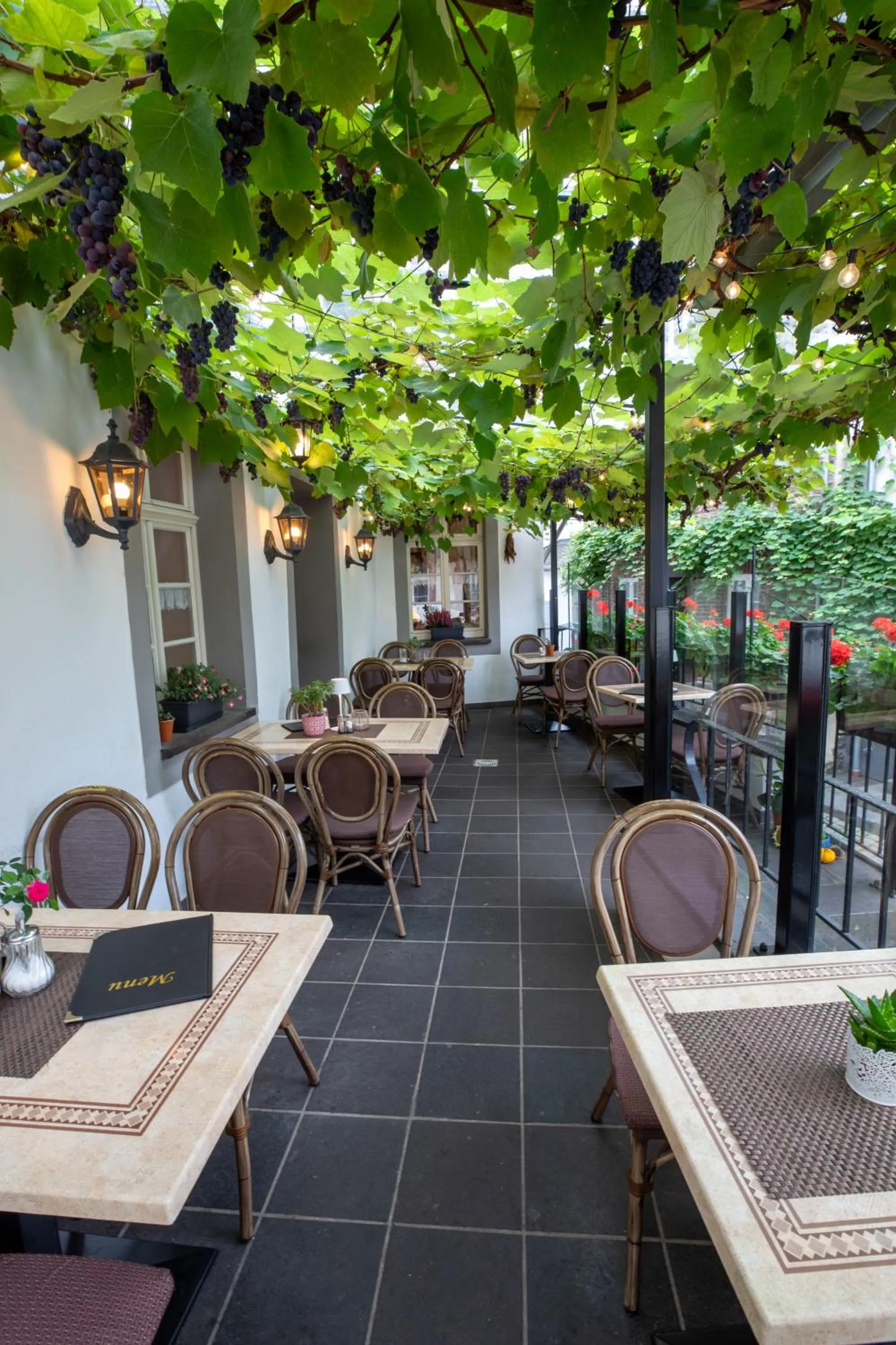 Restaurant/places to eat in Hotel Gute Quelle