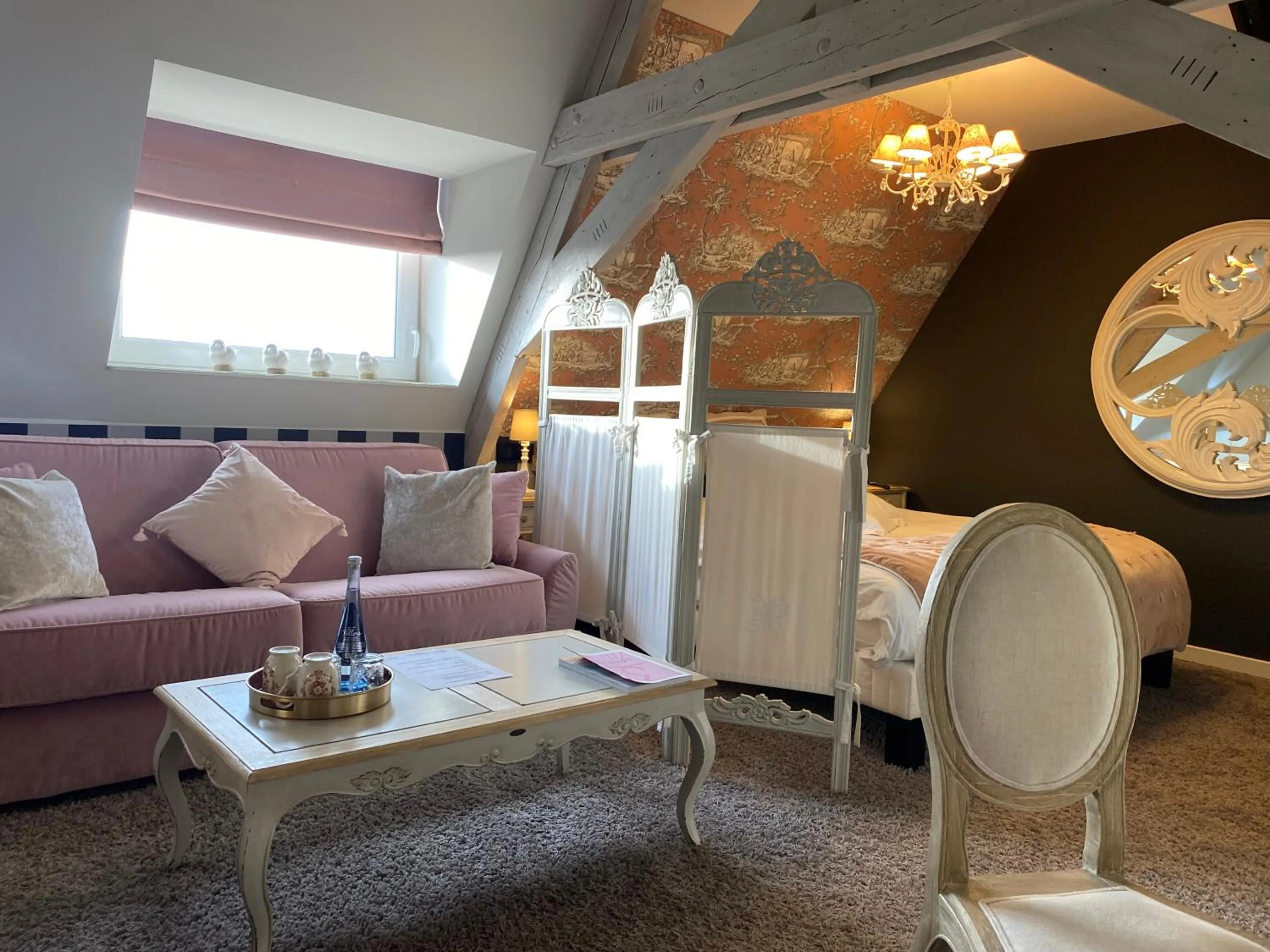 Living room in Au Petit Manoir