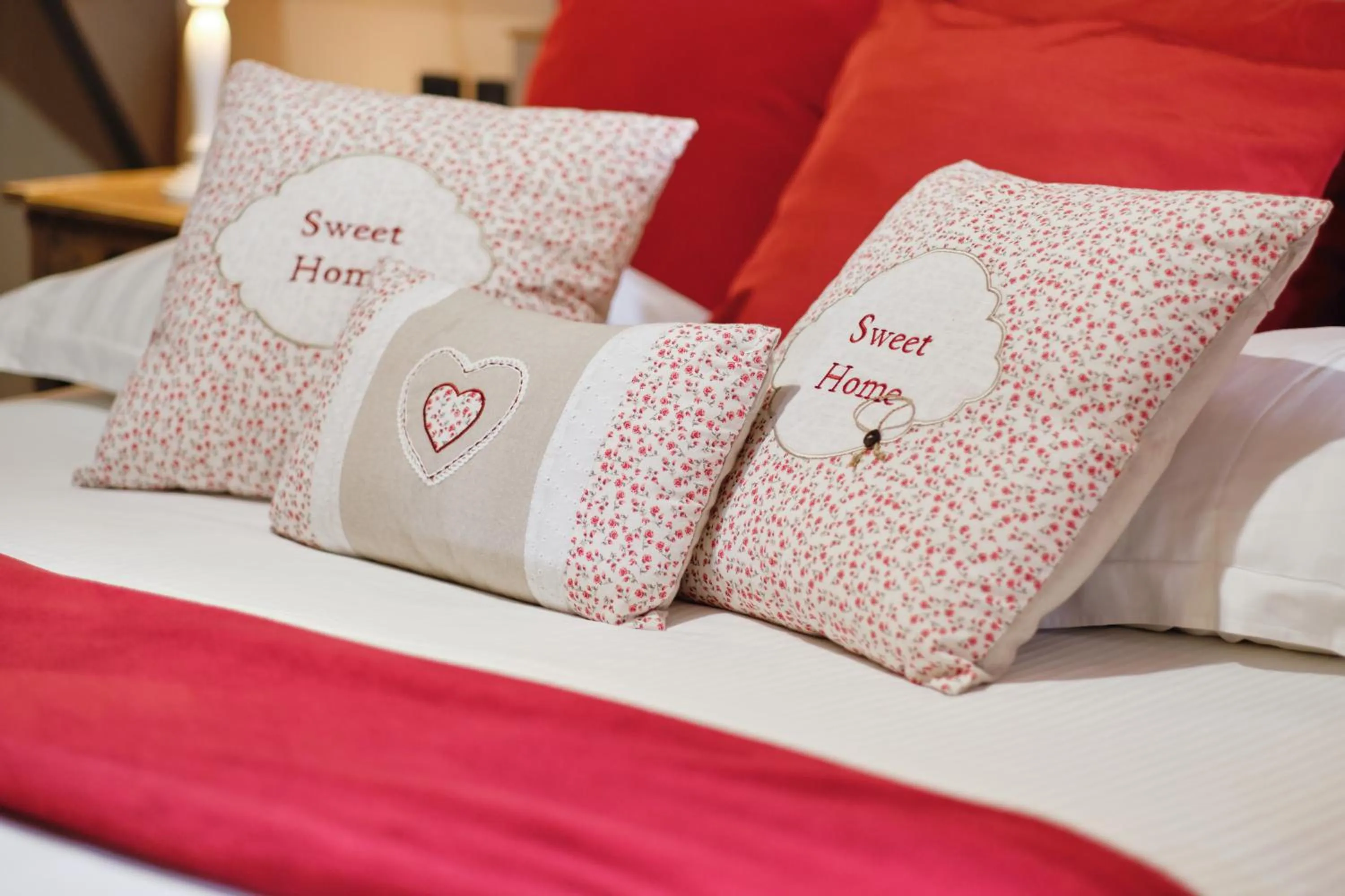 Bed in Au Petit Manoir