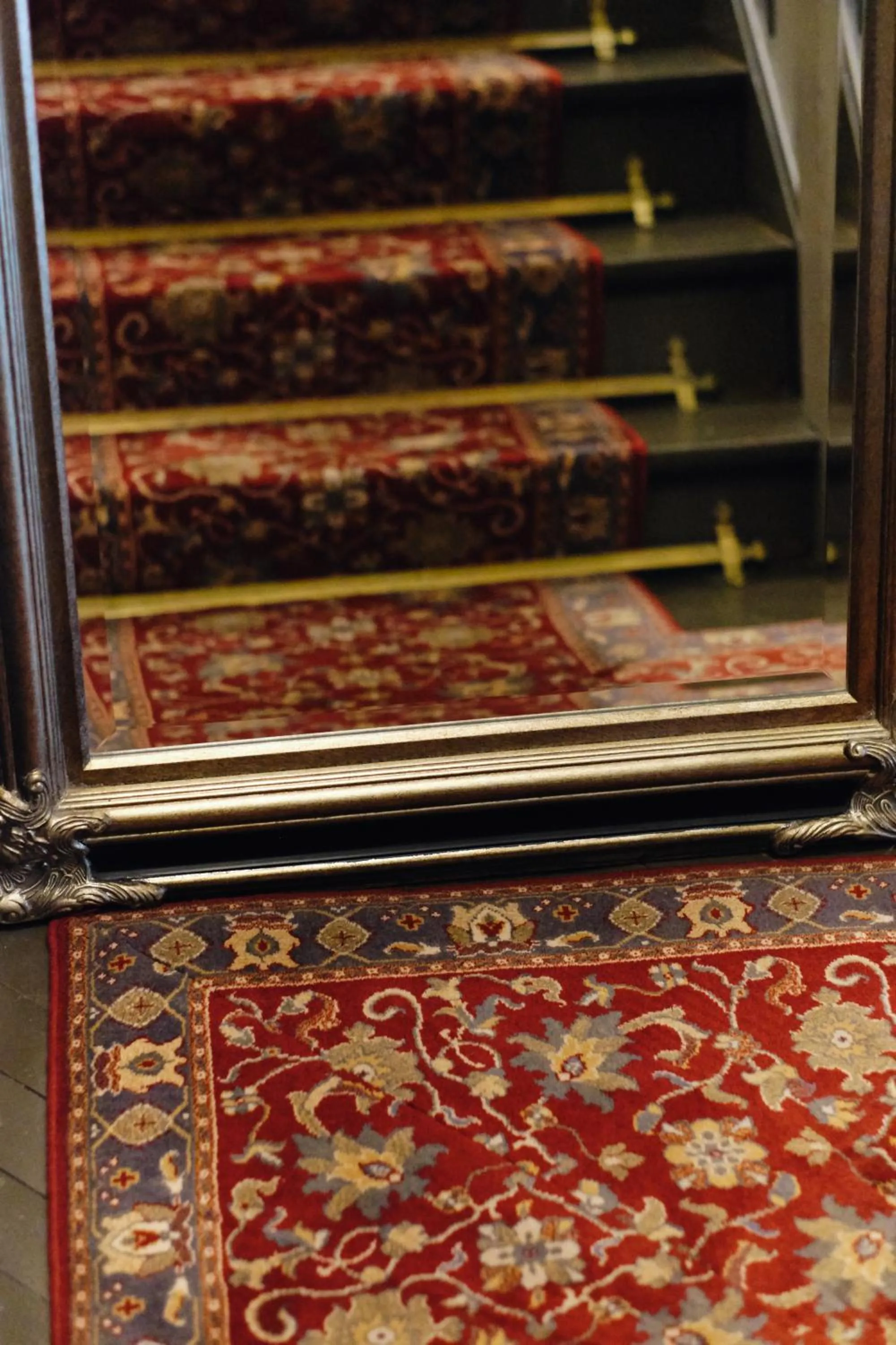 Property building in Au Petit Manoir