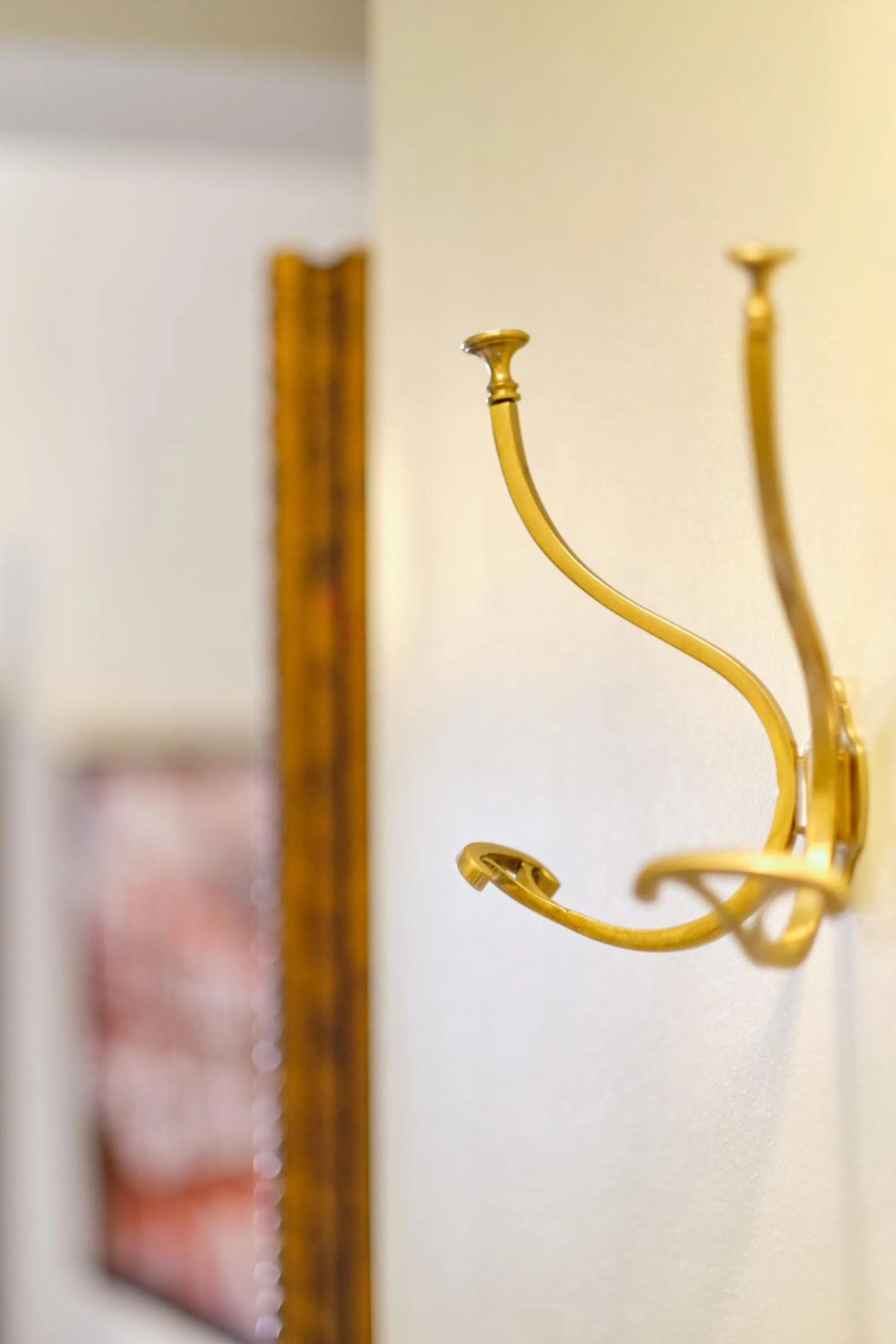 Decorative detail in Au Petit Manoir