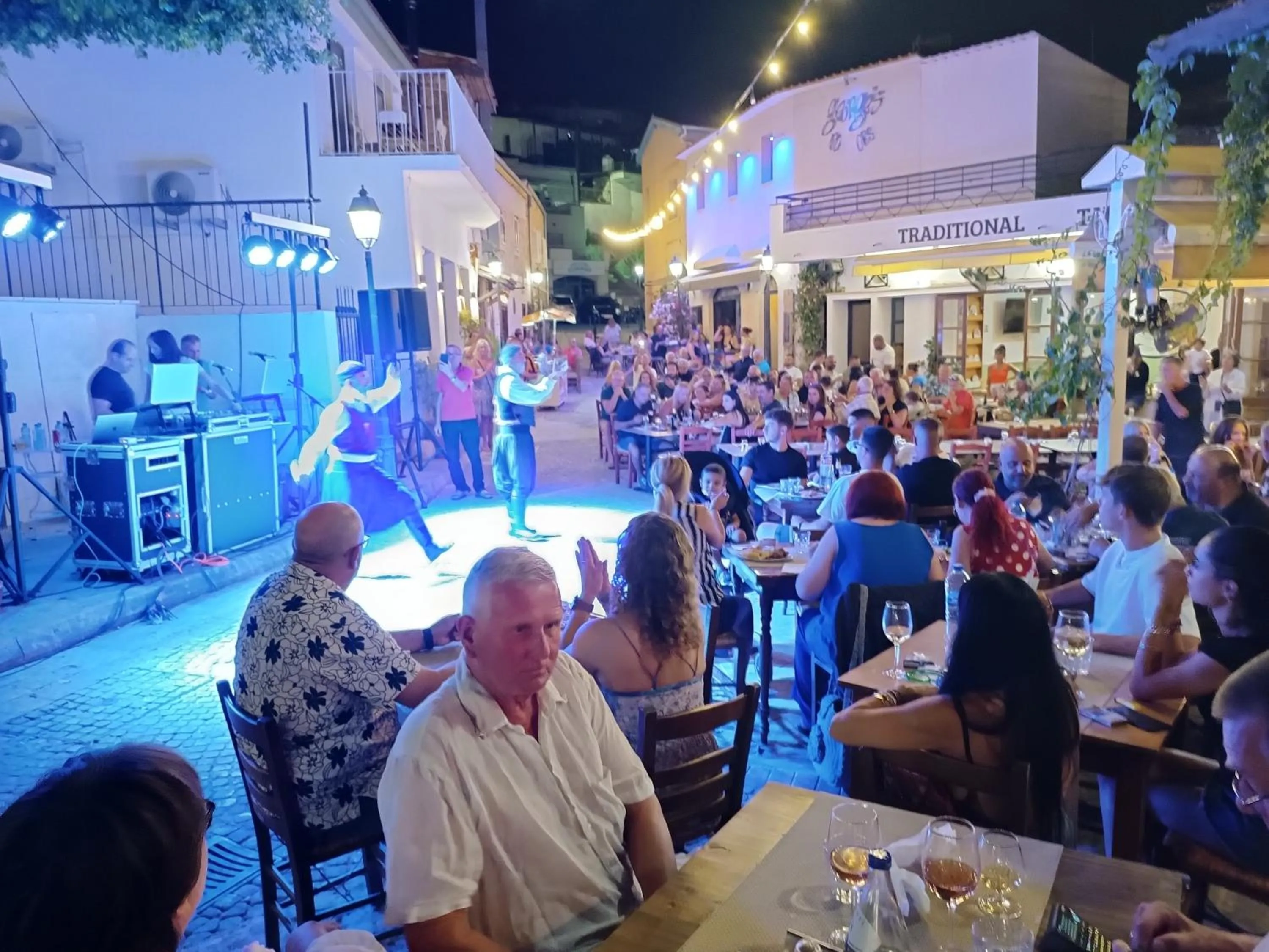 Restaurant/places to eat in Rantzo Holiday Apartments