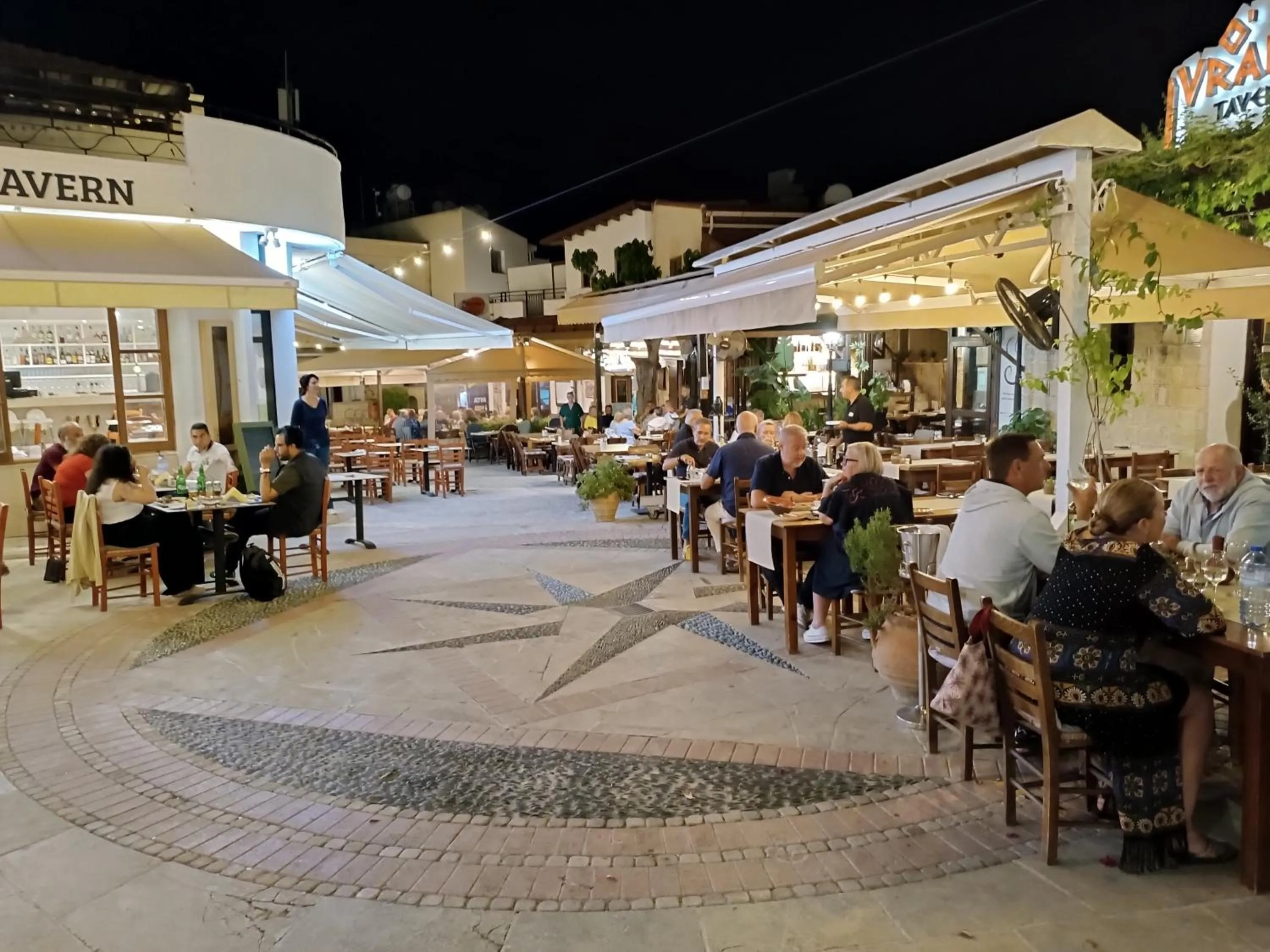 Restaurant/places to eat in Rantzo Holiday Apartments