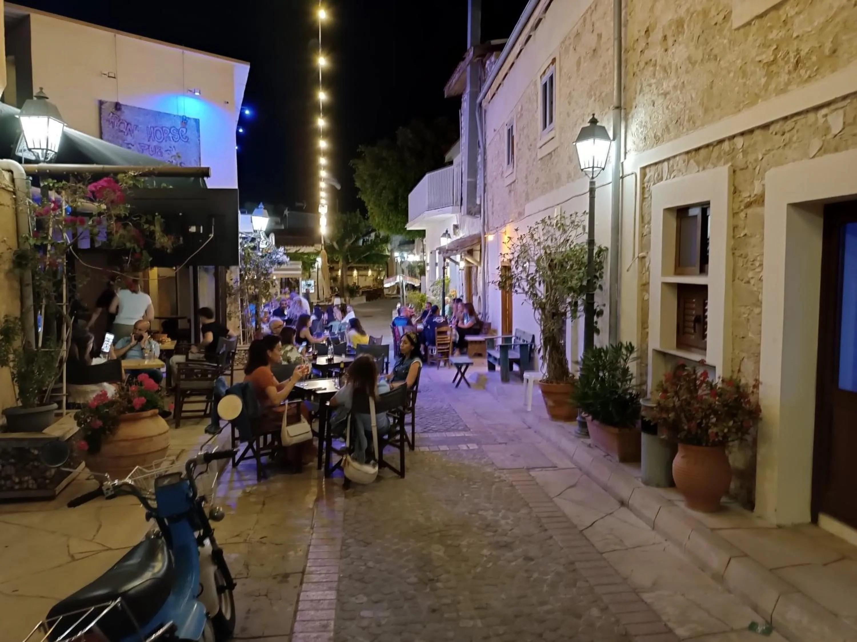 Restaurant/places to eat in Rantzo Holiday Apartments