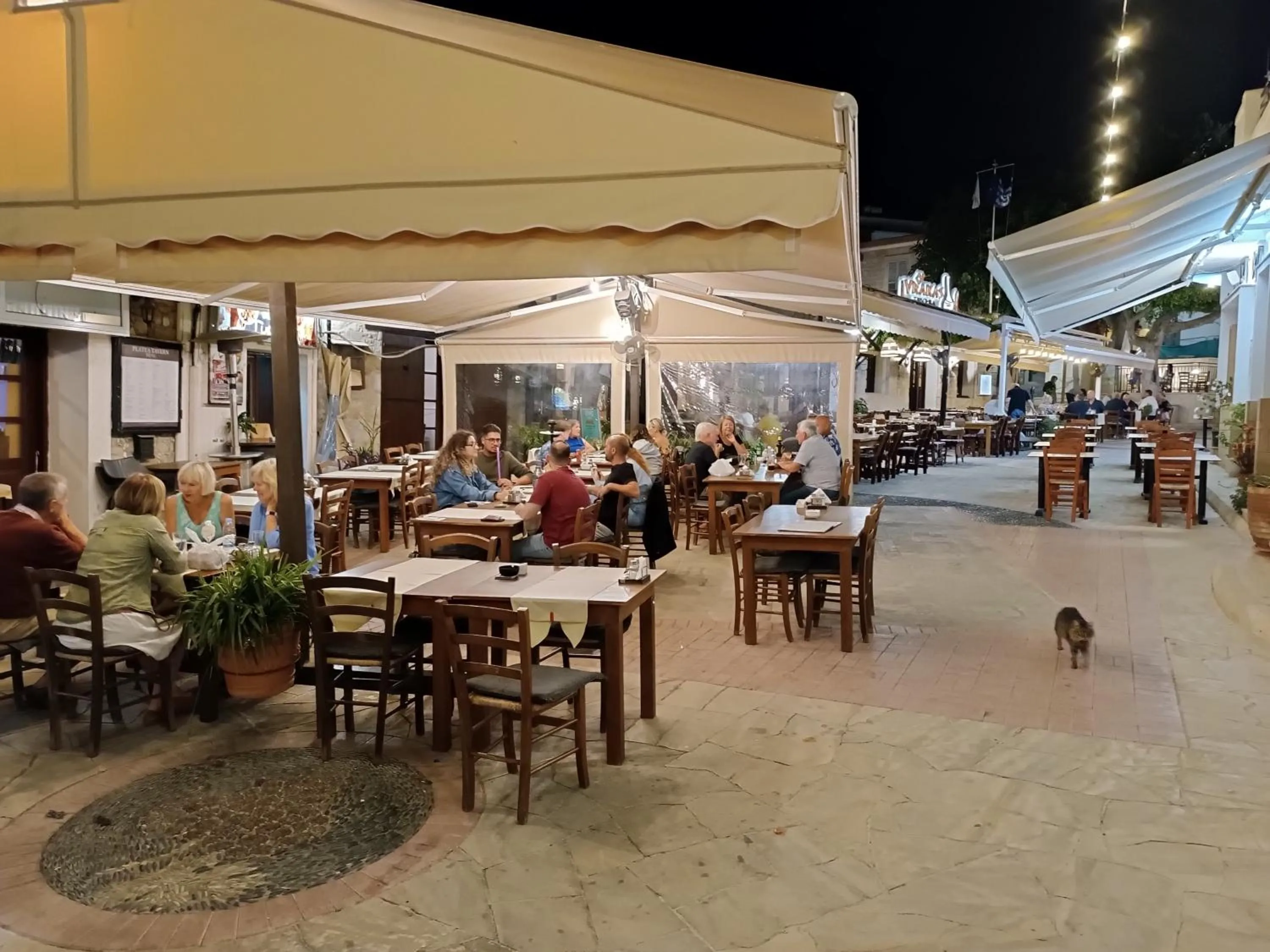 Restaurant/places to eat in Rantzo Holiday Apartments