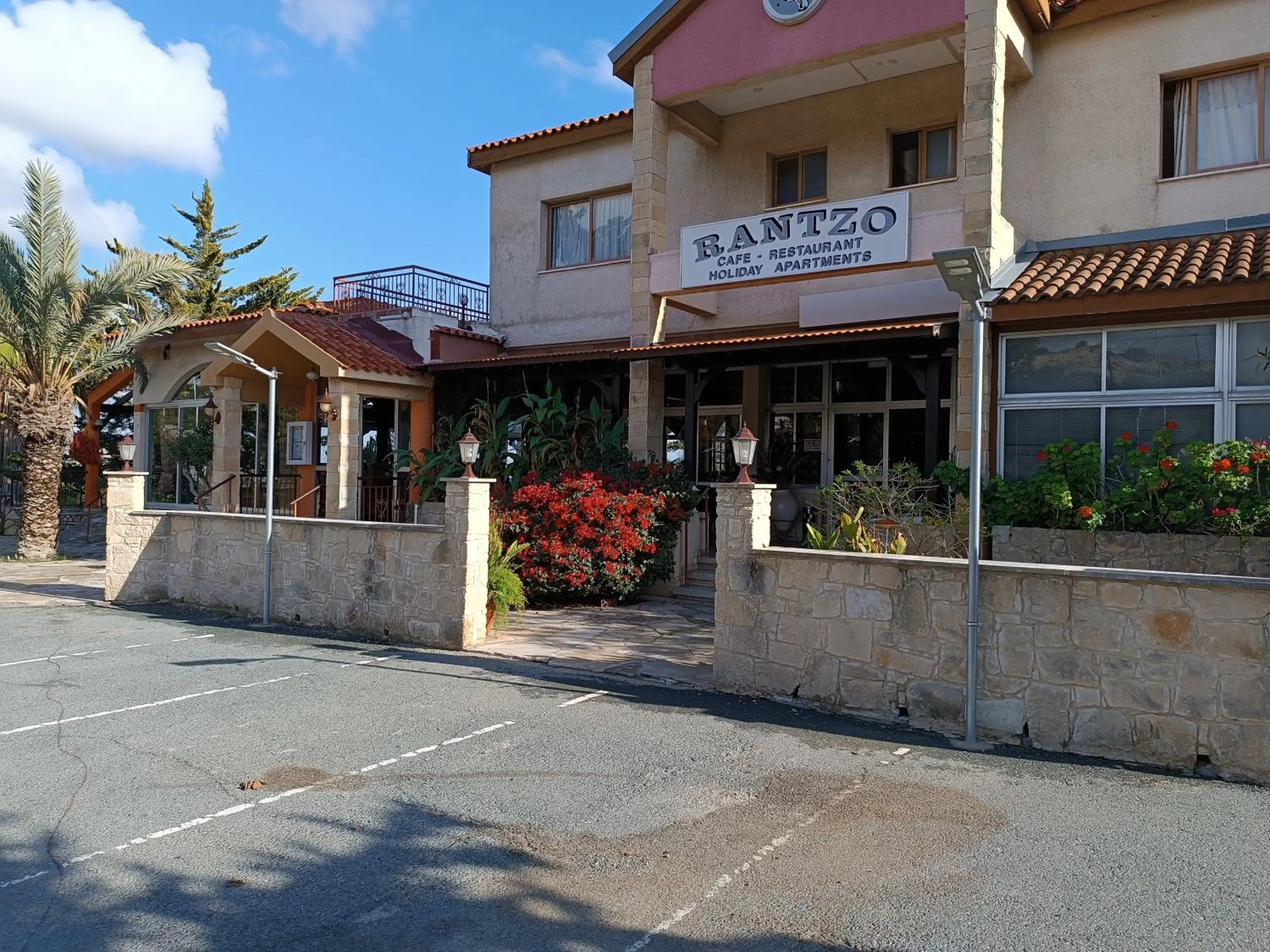 Property building in Rantzo Holiday Apartments