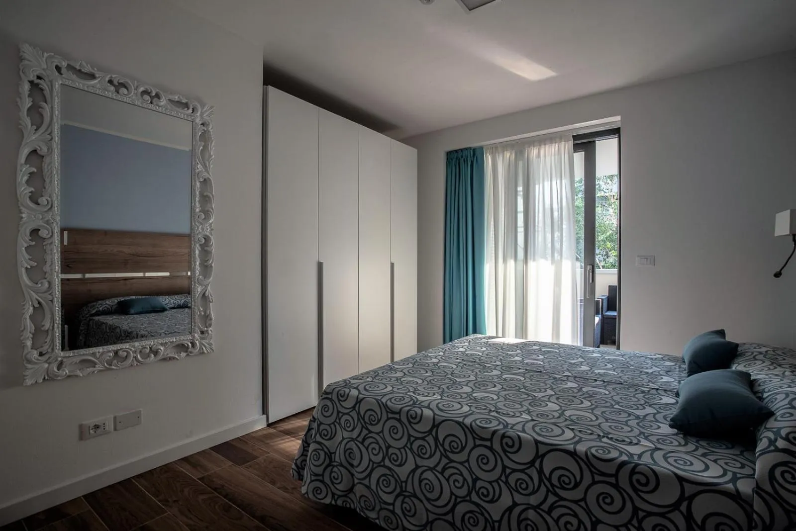 Photo of the whole room in Aparthotel Miramare