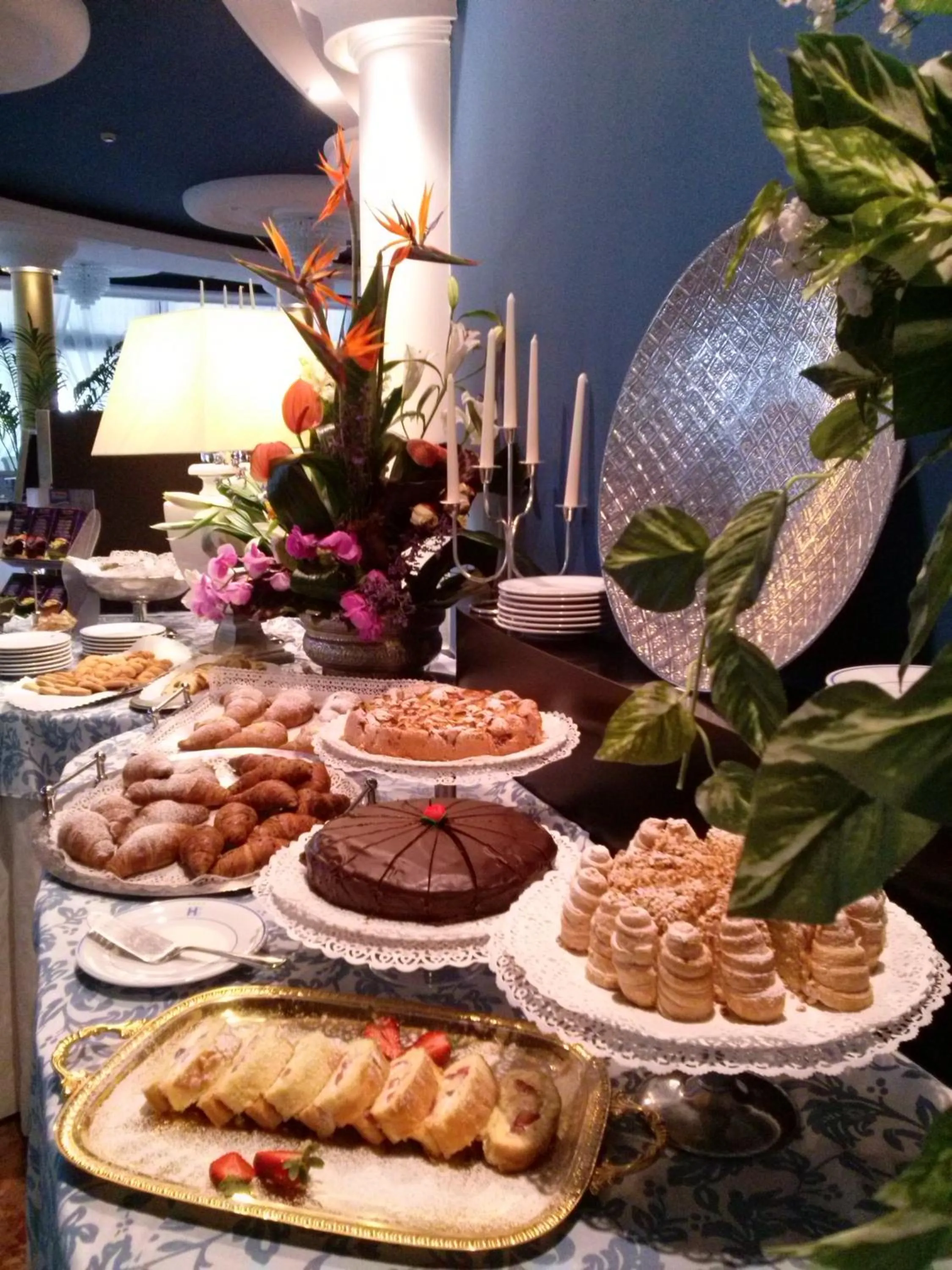 Food and drinks in Hotel Corallo