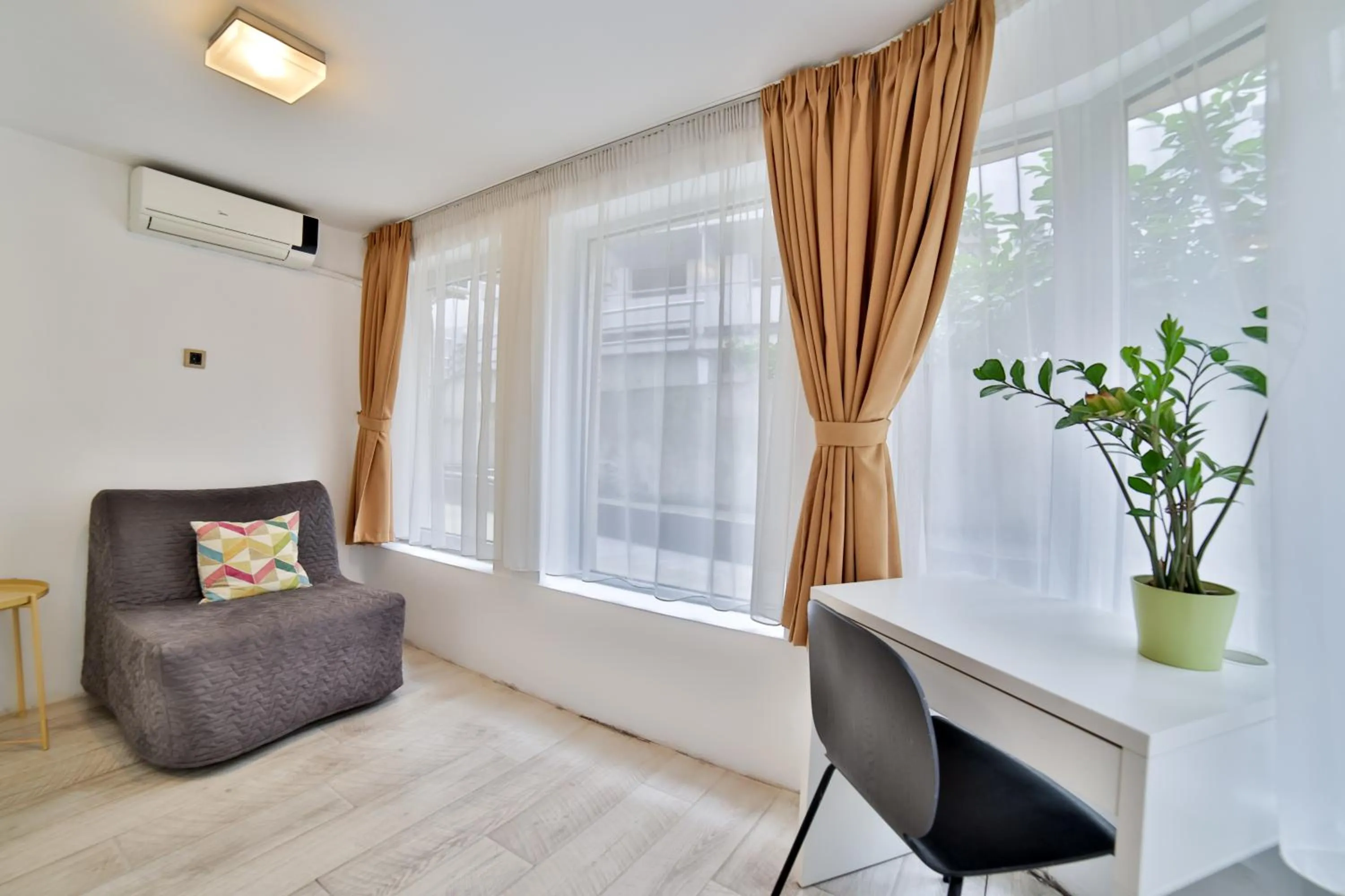 Seating area in Garni House 46 Plus