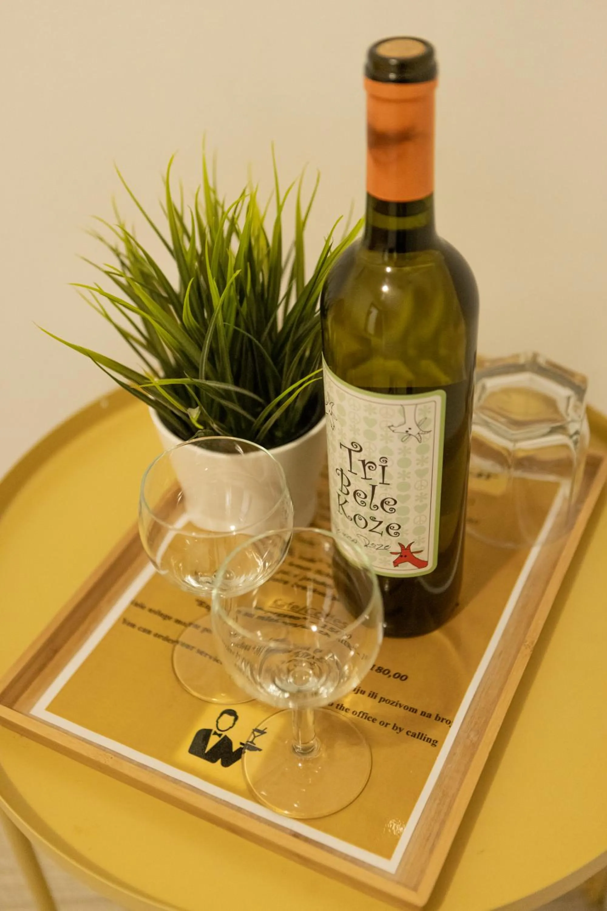 Food and drinks in Garni House 46 Plus