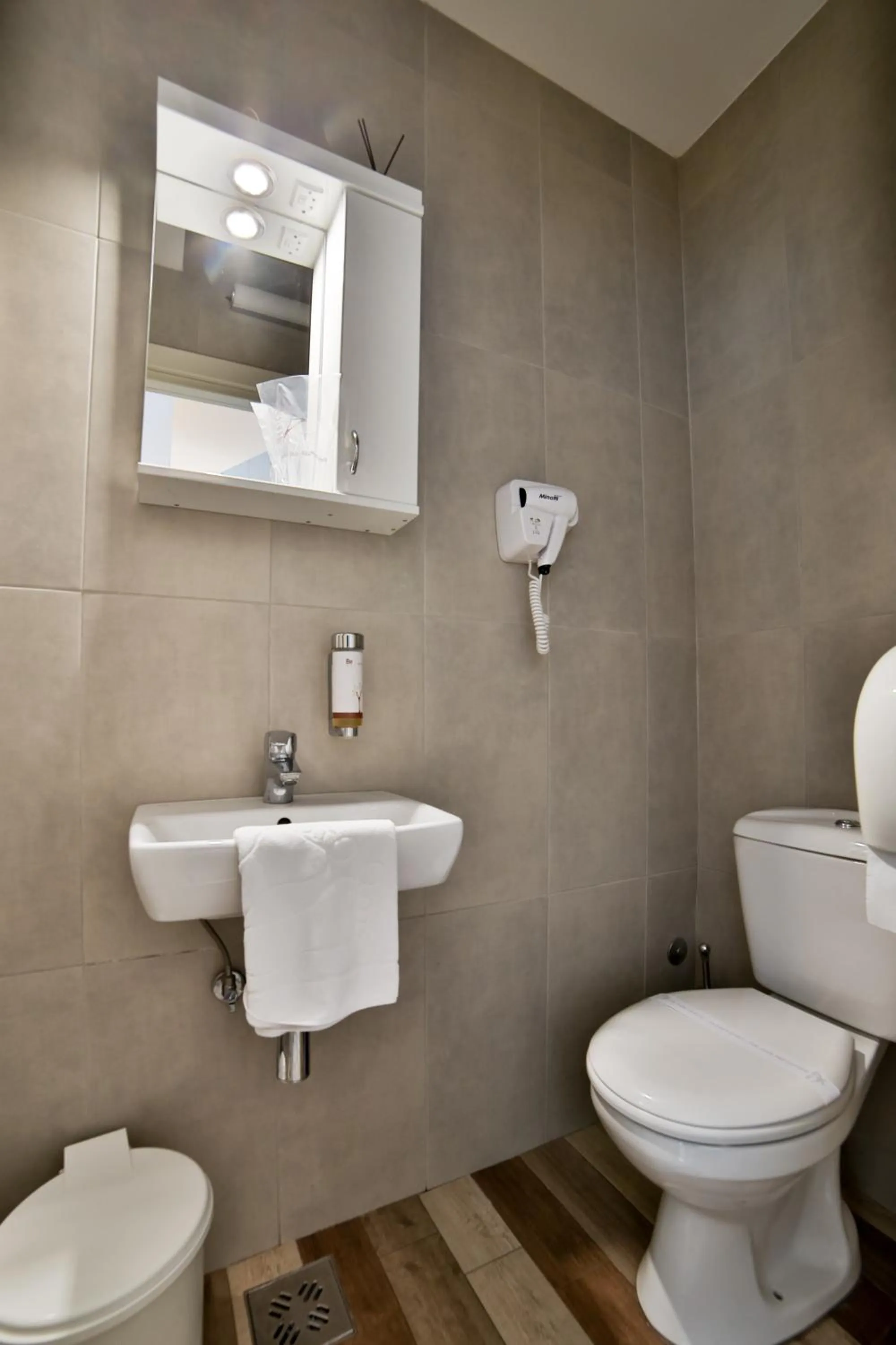 Shower in Garni House 46 Plus