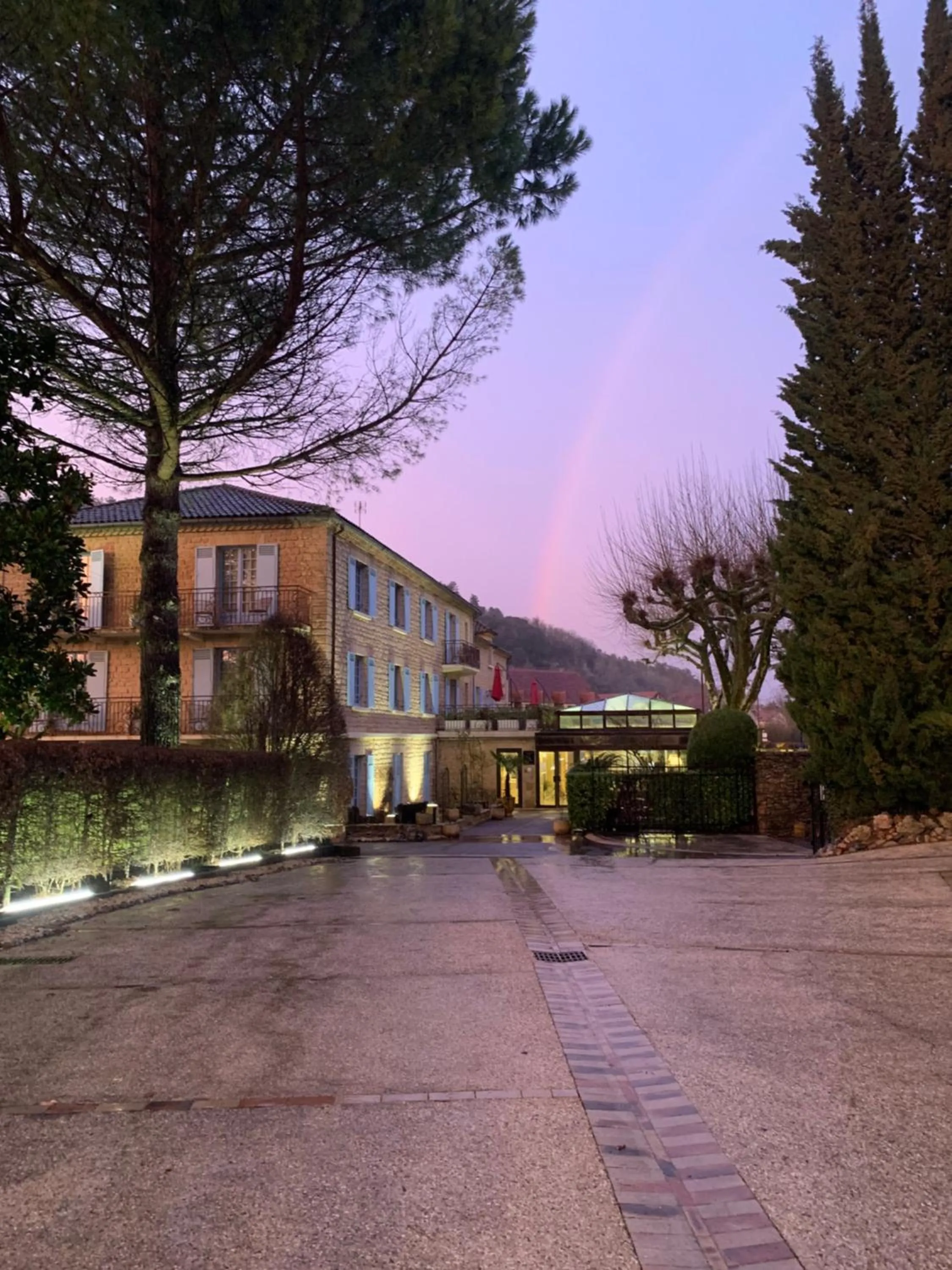 Property building in Hotel Restaurant Le Centenaire